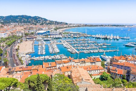 Bay of Cannes Image