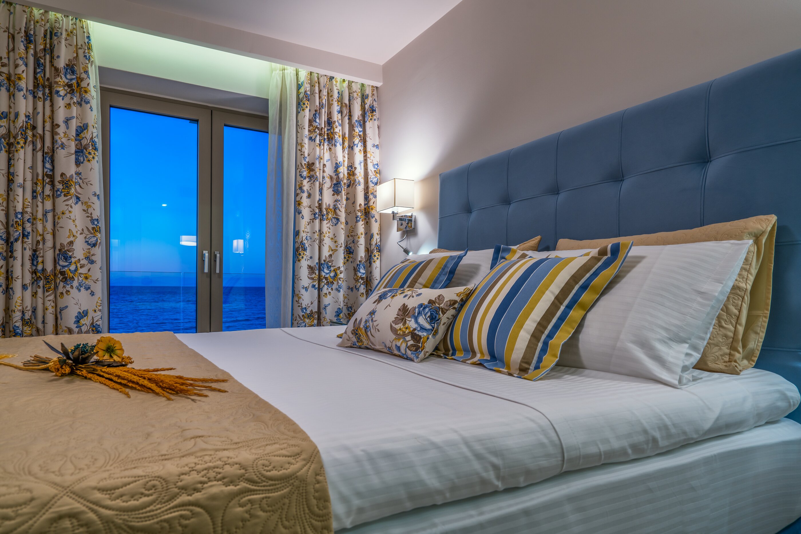 Peri Beach Villa - Image 20