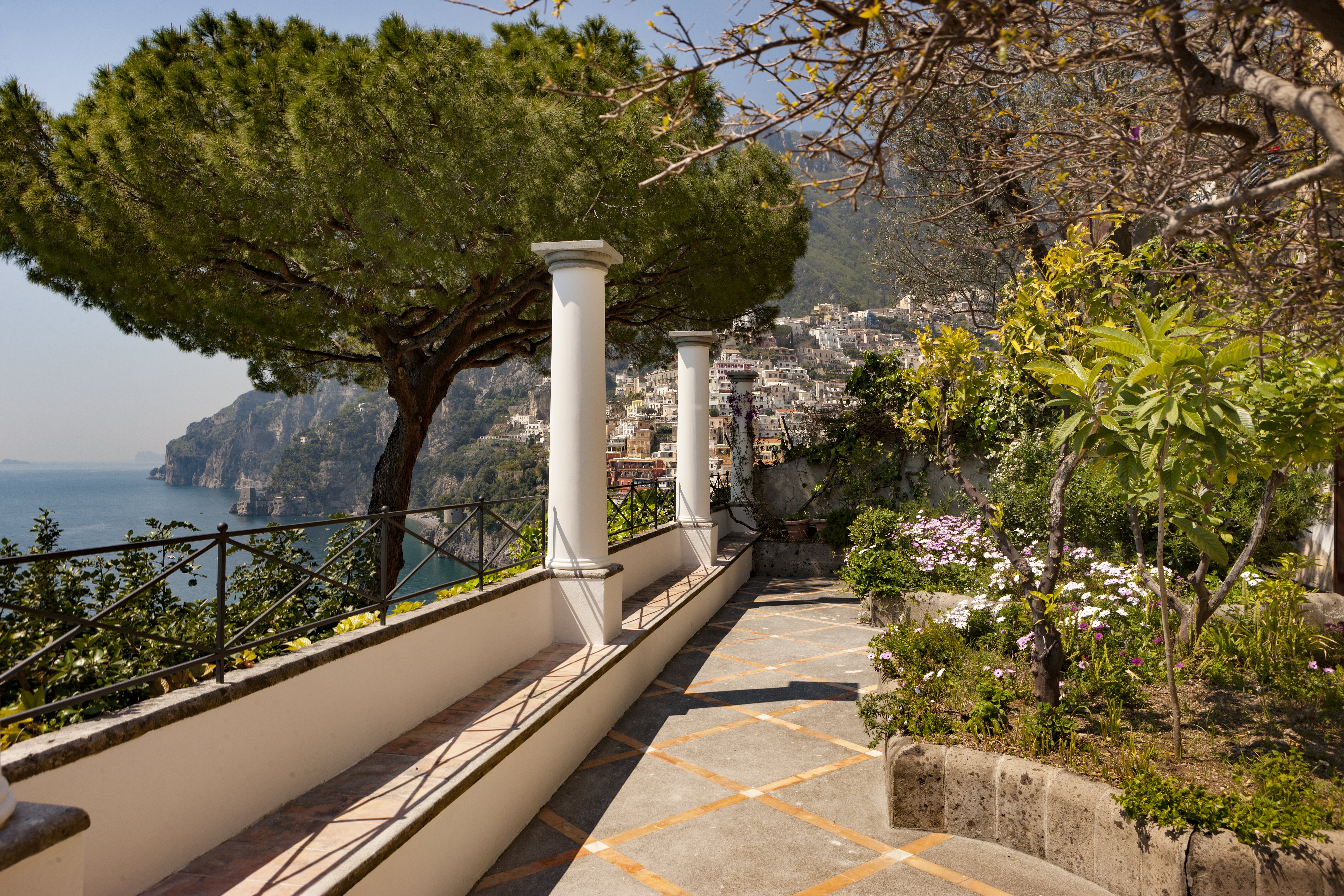 Bella Rosa - Image 13