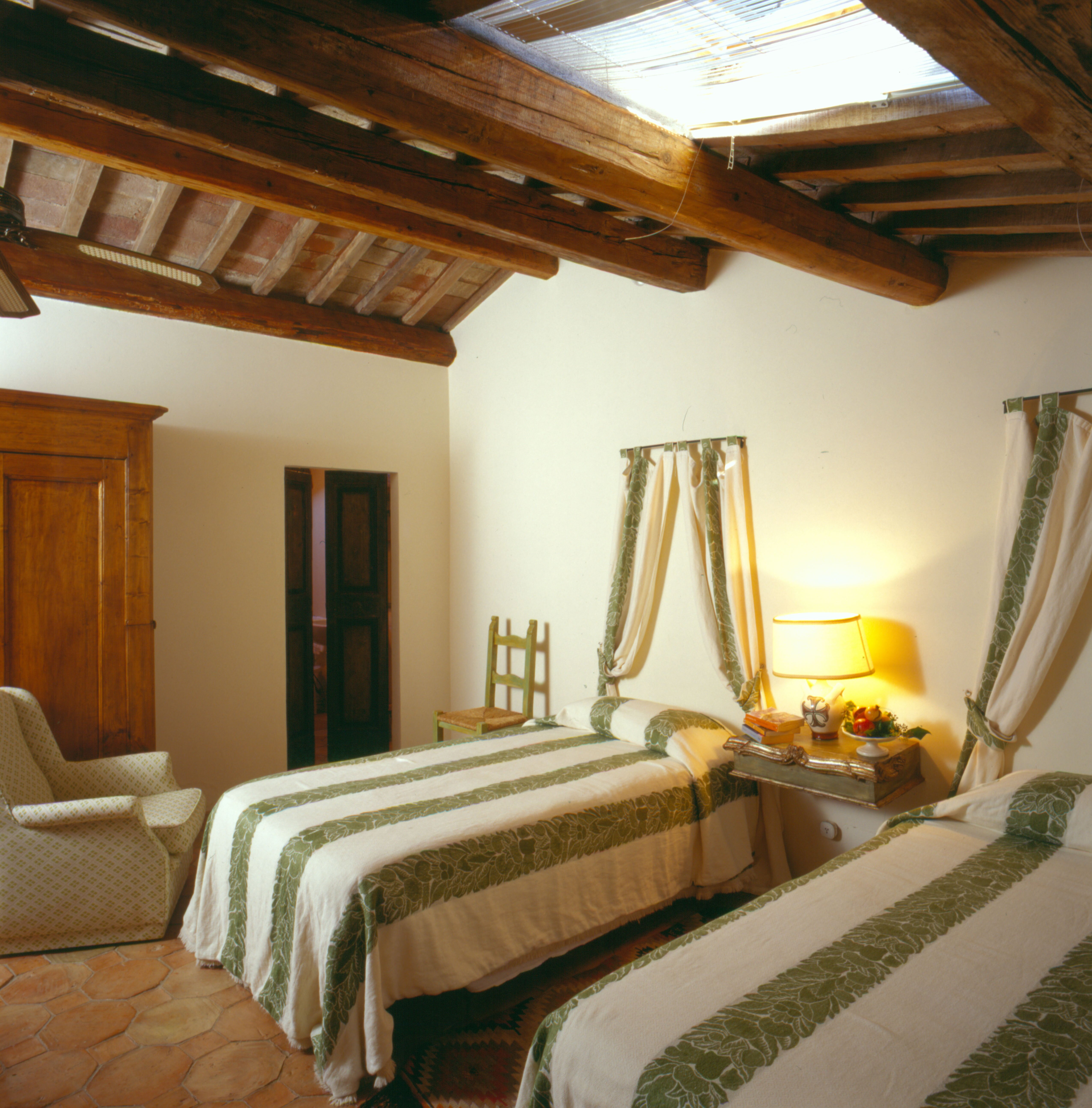 Gli Olivi - Borgo Bastia Creti - Image 6