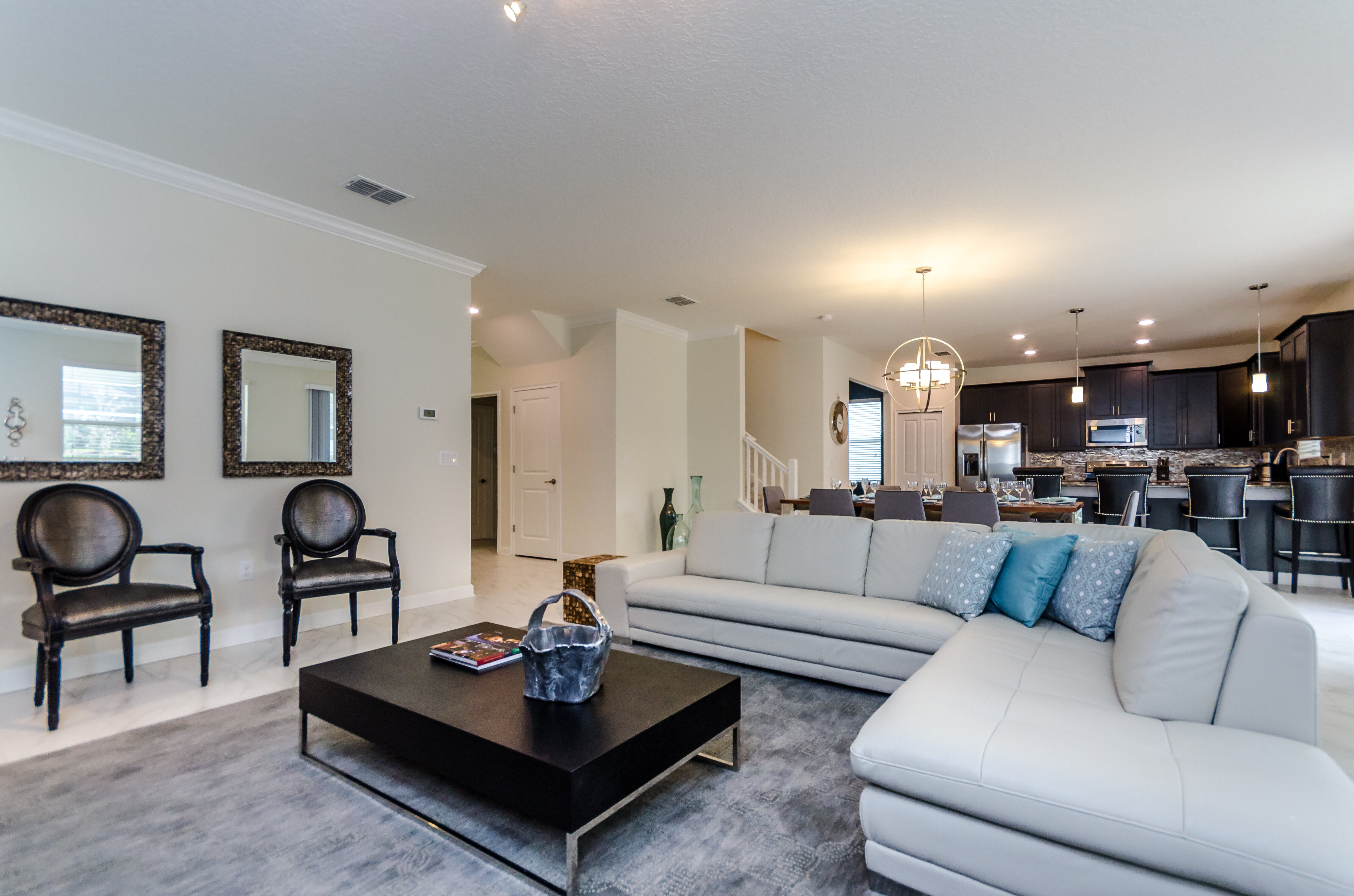 Black Orchid - Image 7