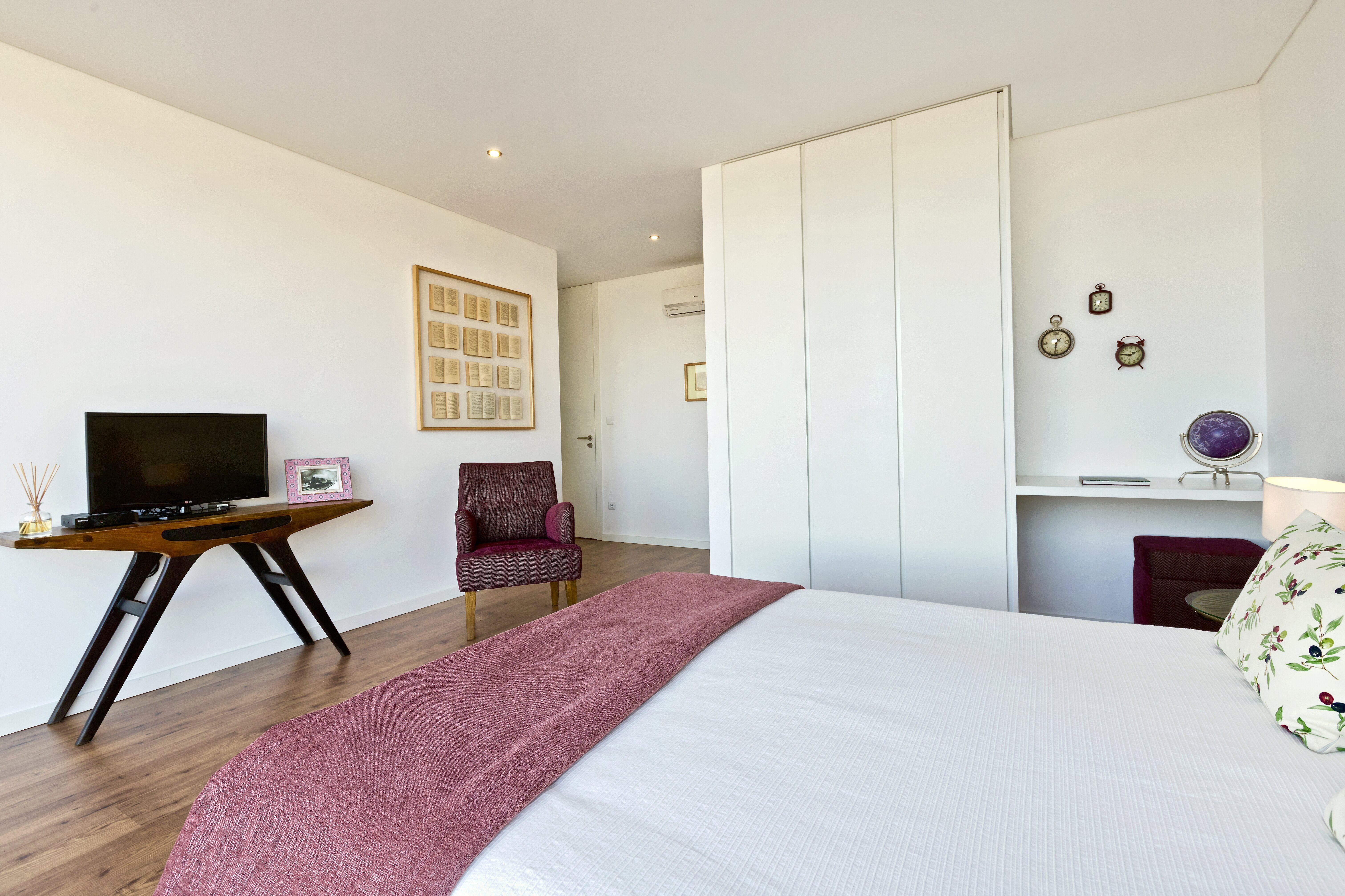 Vineyard House - Image 19