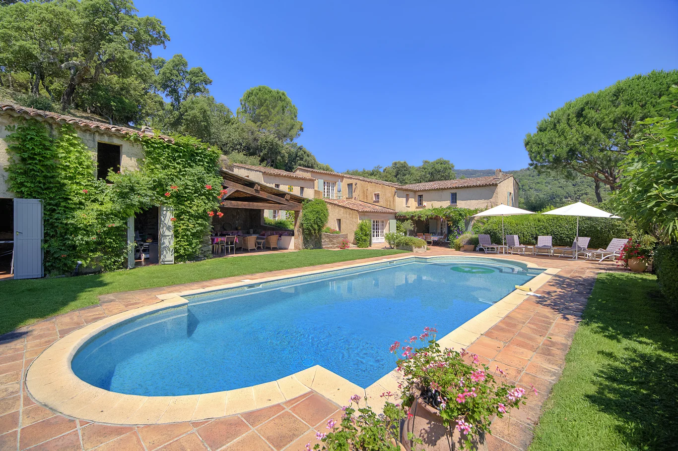 Jardin de Grimaud A CV Villas Property To Rent In Bay of St