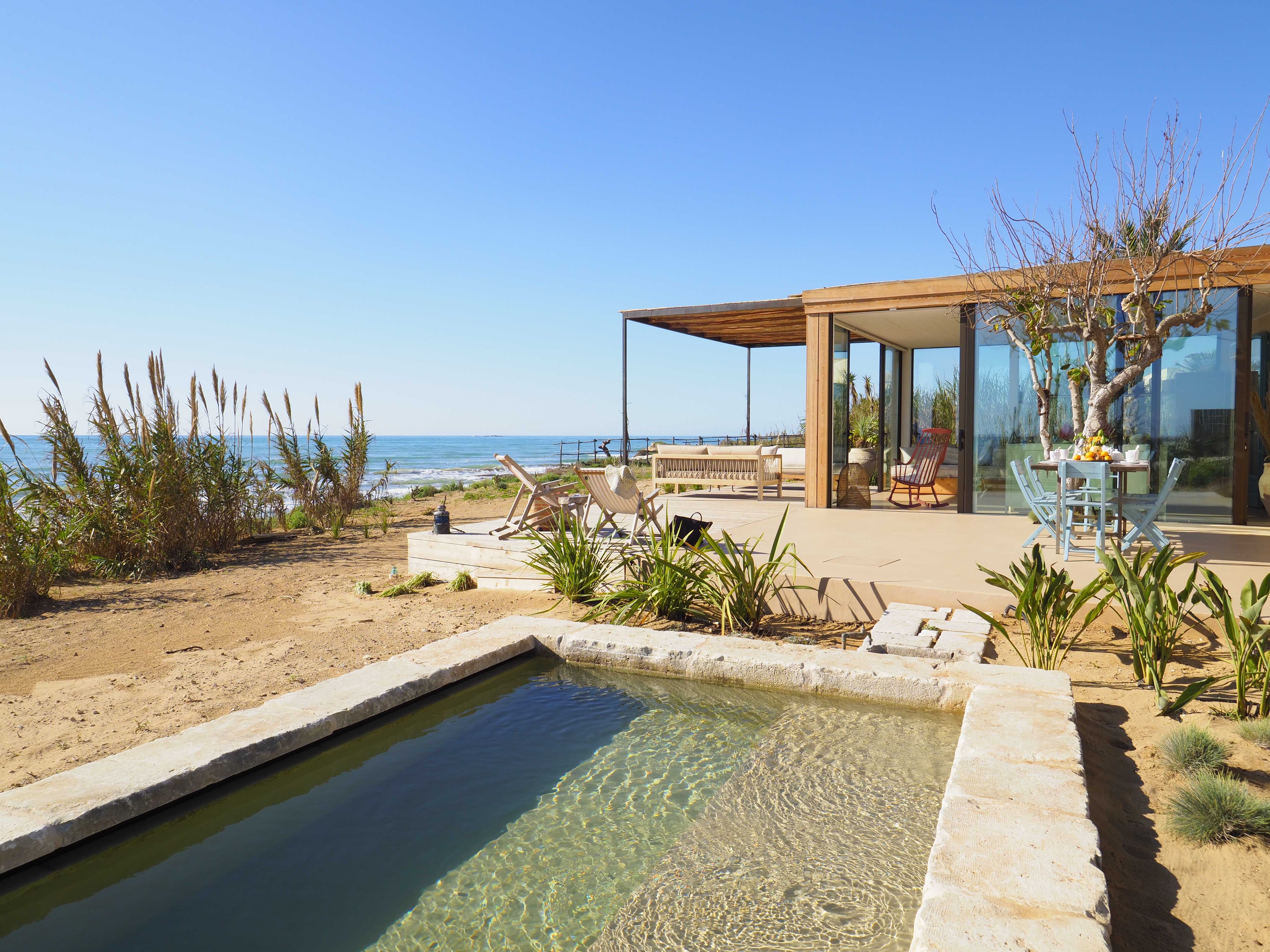 Golden Sands - Image 2