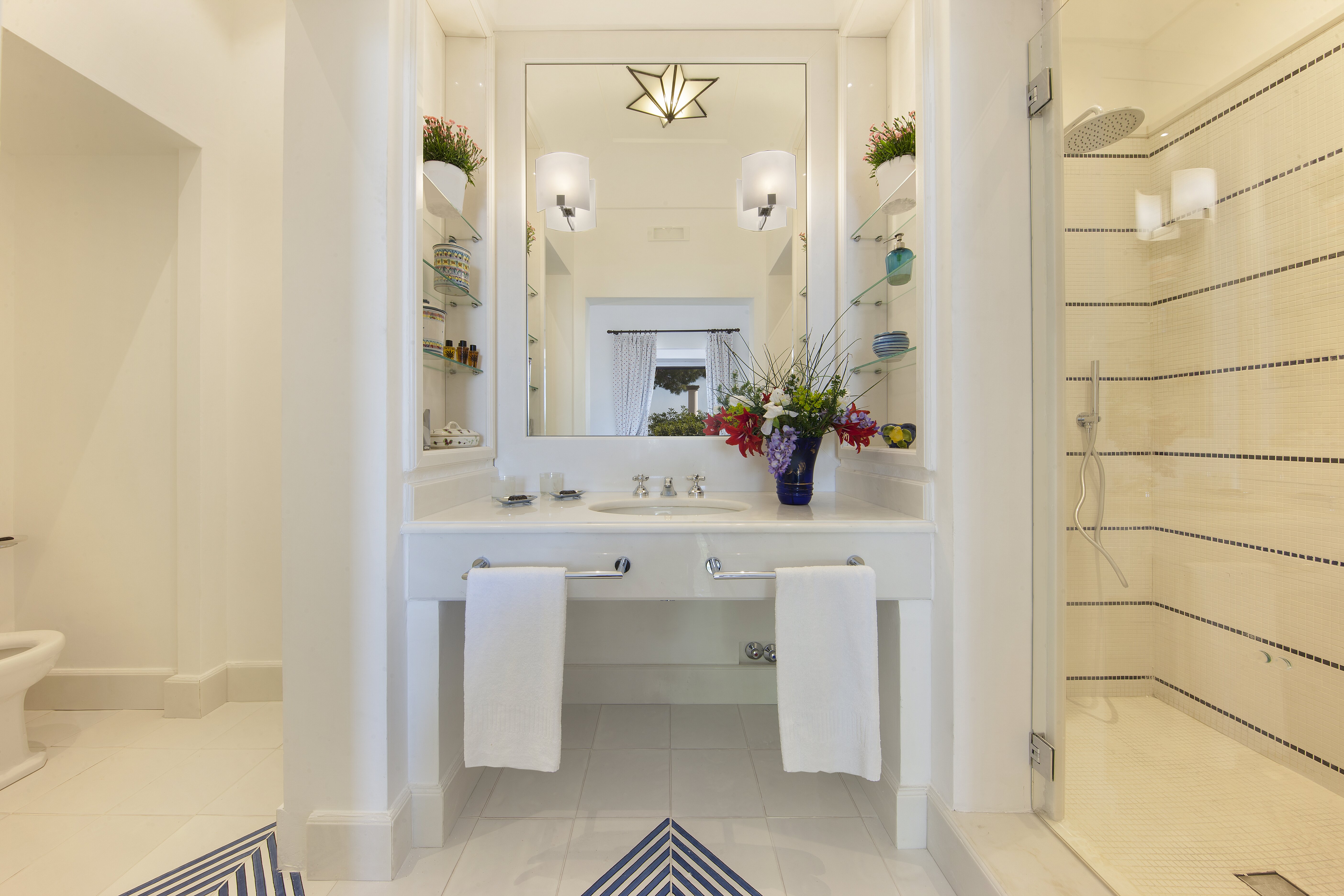 Bella Rosa - Image 9