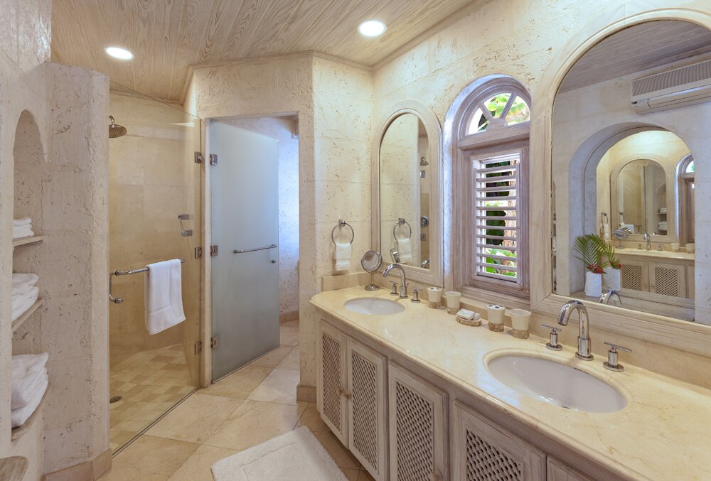 Bluff House - Image 6