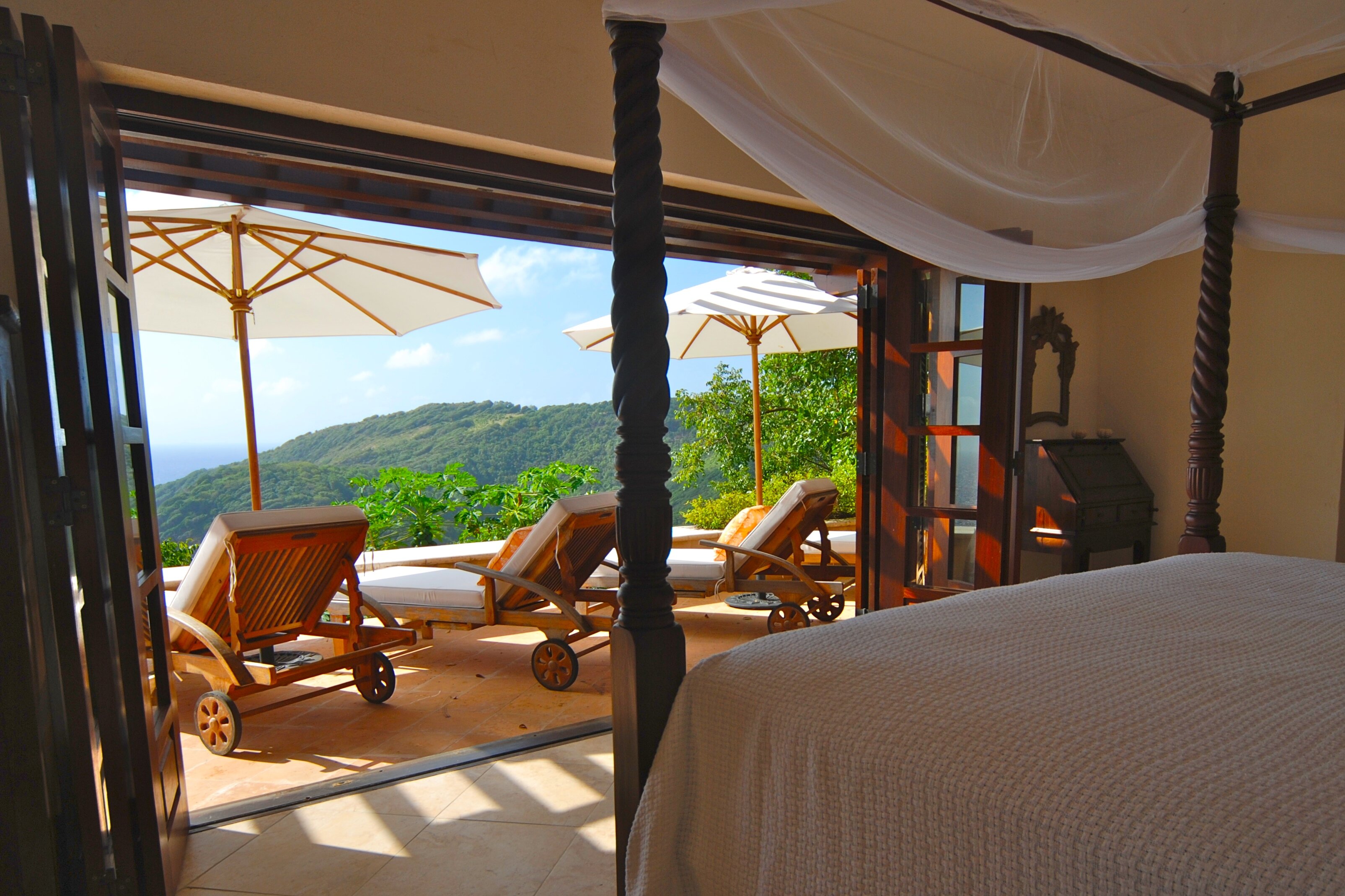 Six Senses Villa - Image 13