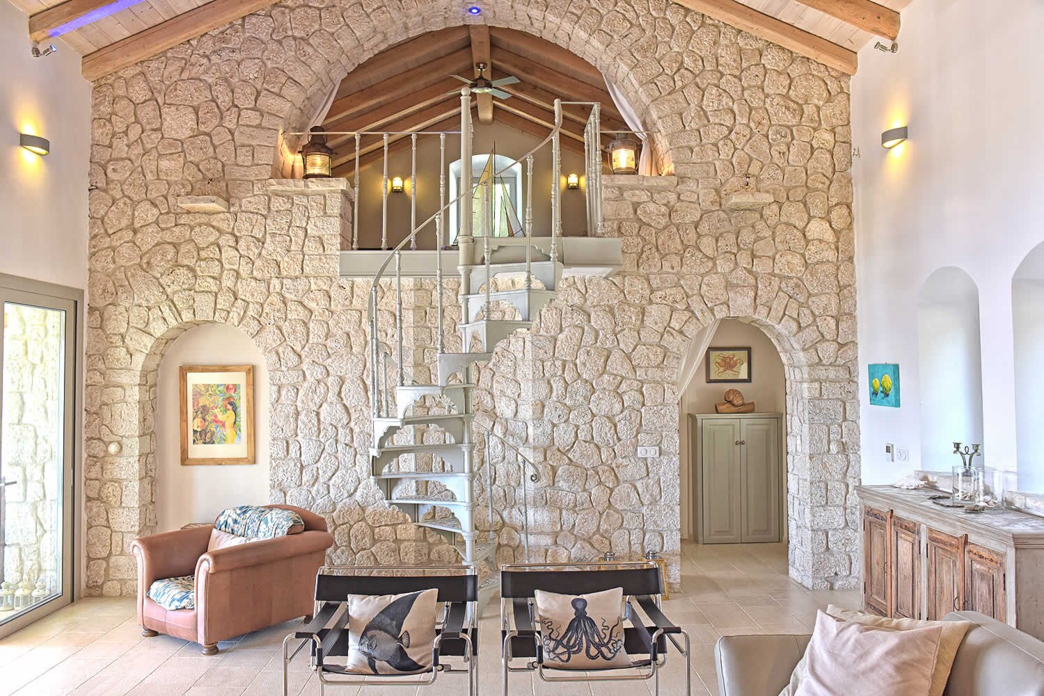 Nissaki House - Image 12