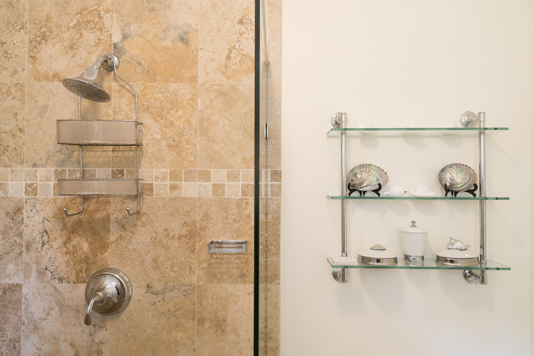 Sandalwood House - Image 19