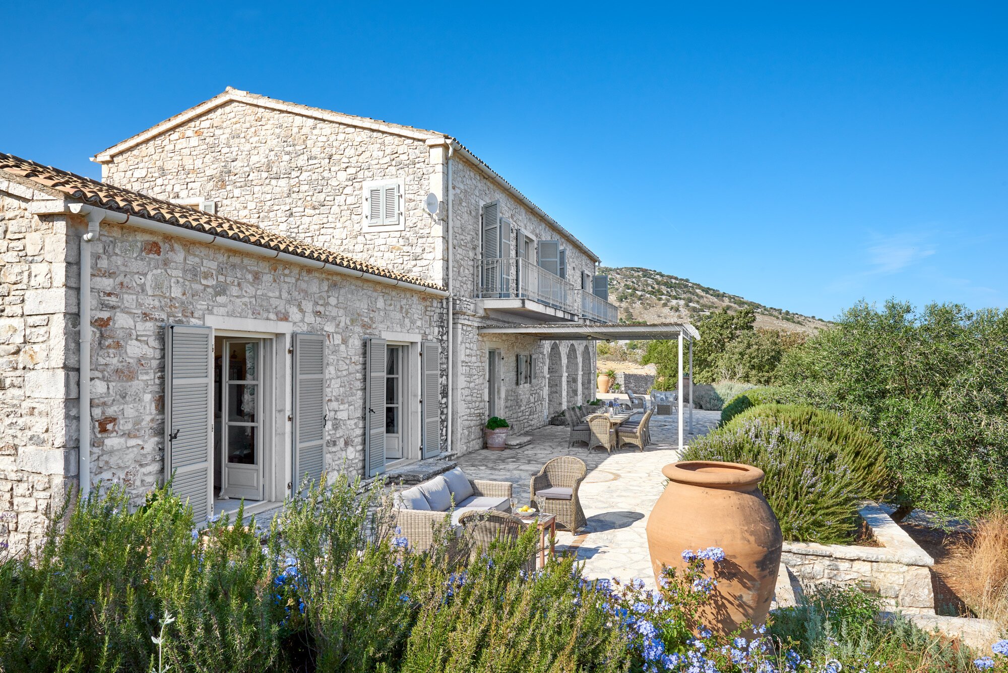 Manor House - Image 8