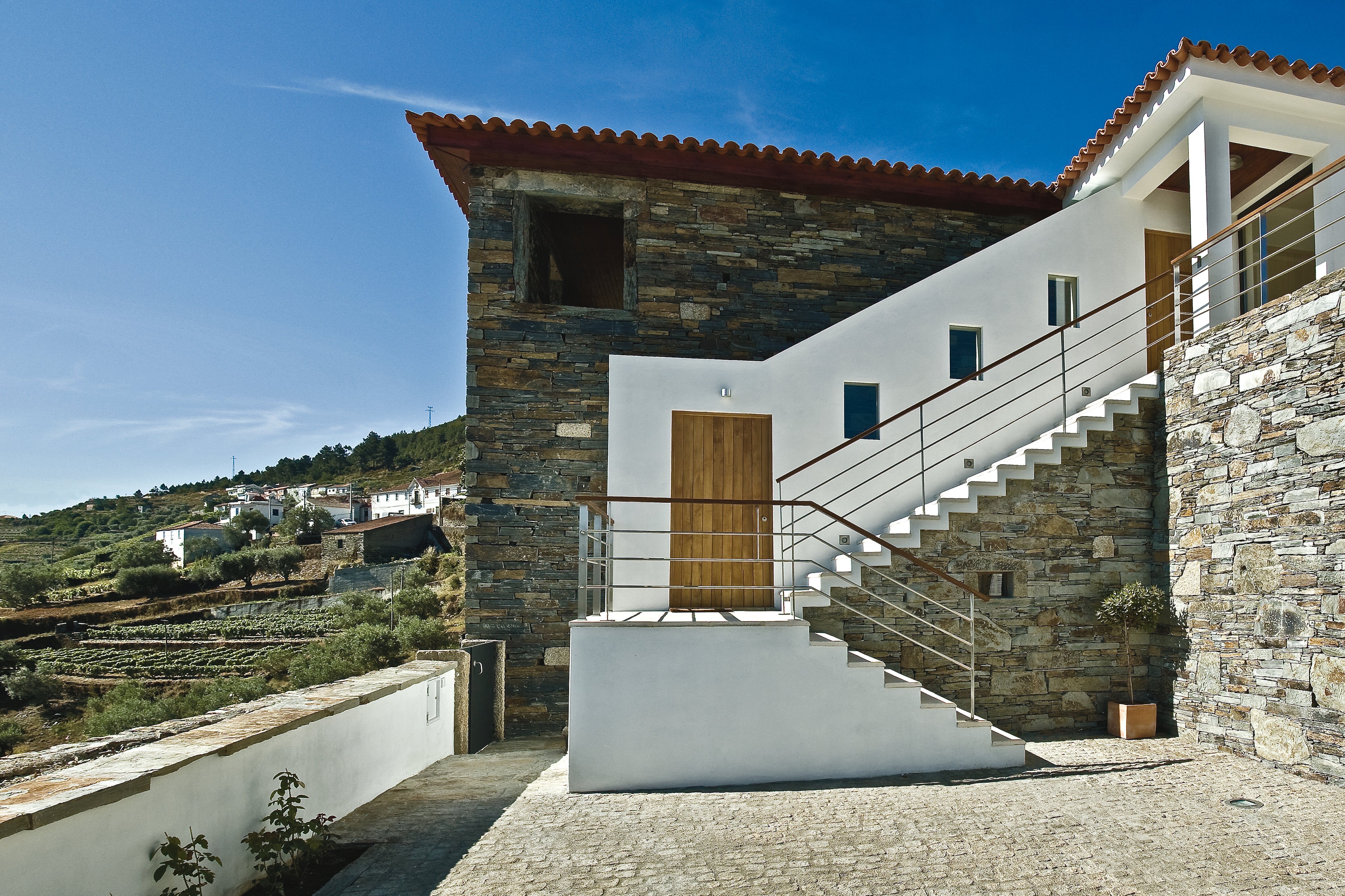 Vineyard Cottage - Image 3