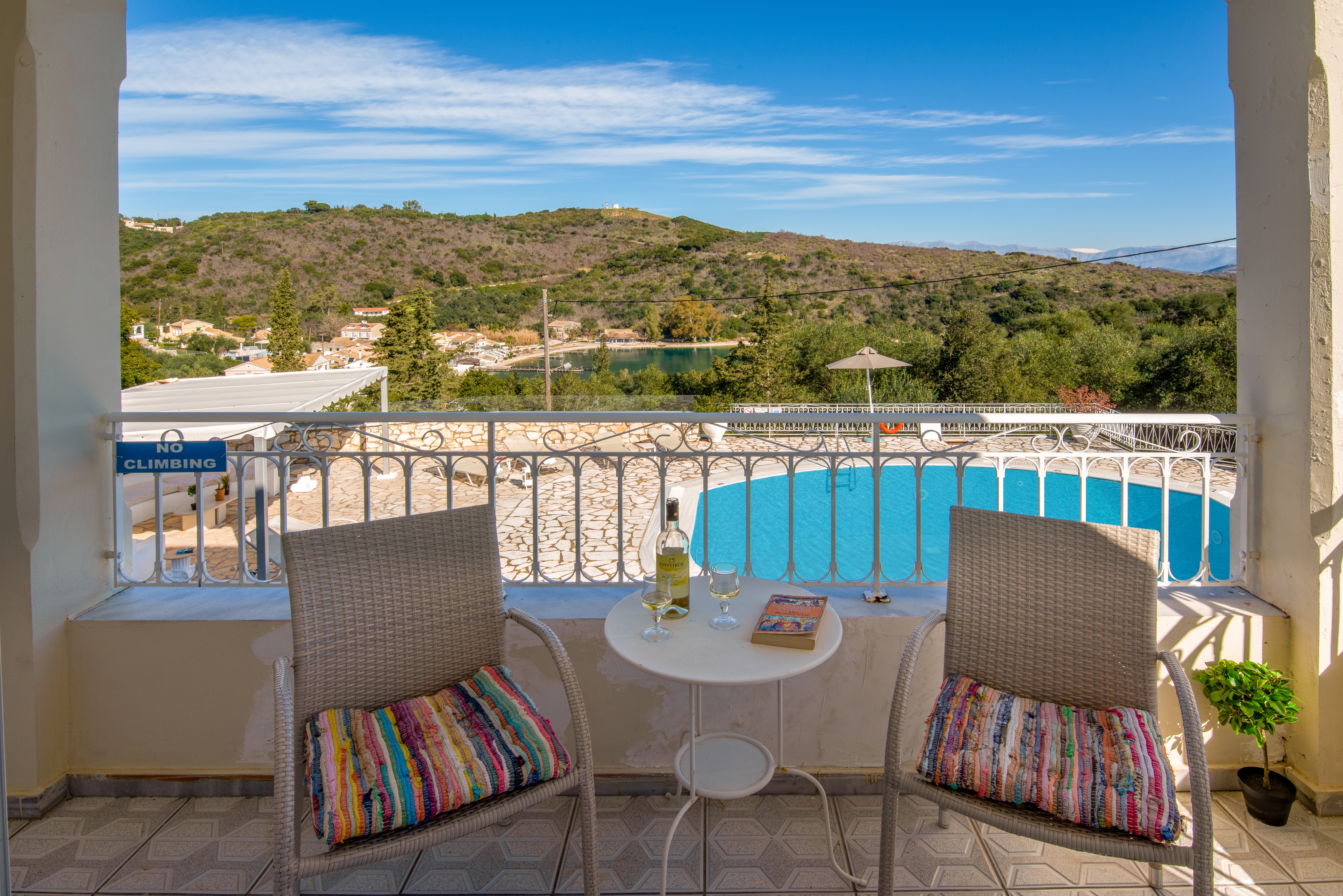 San Stephanos House - Image 18