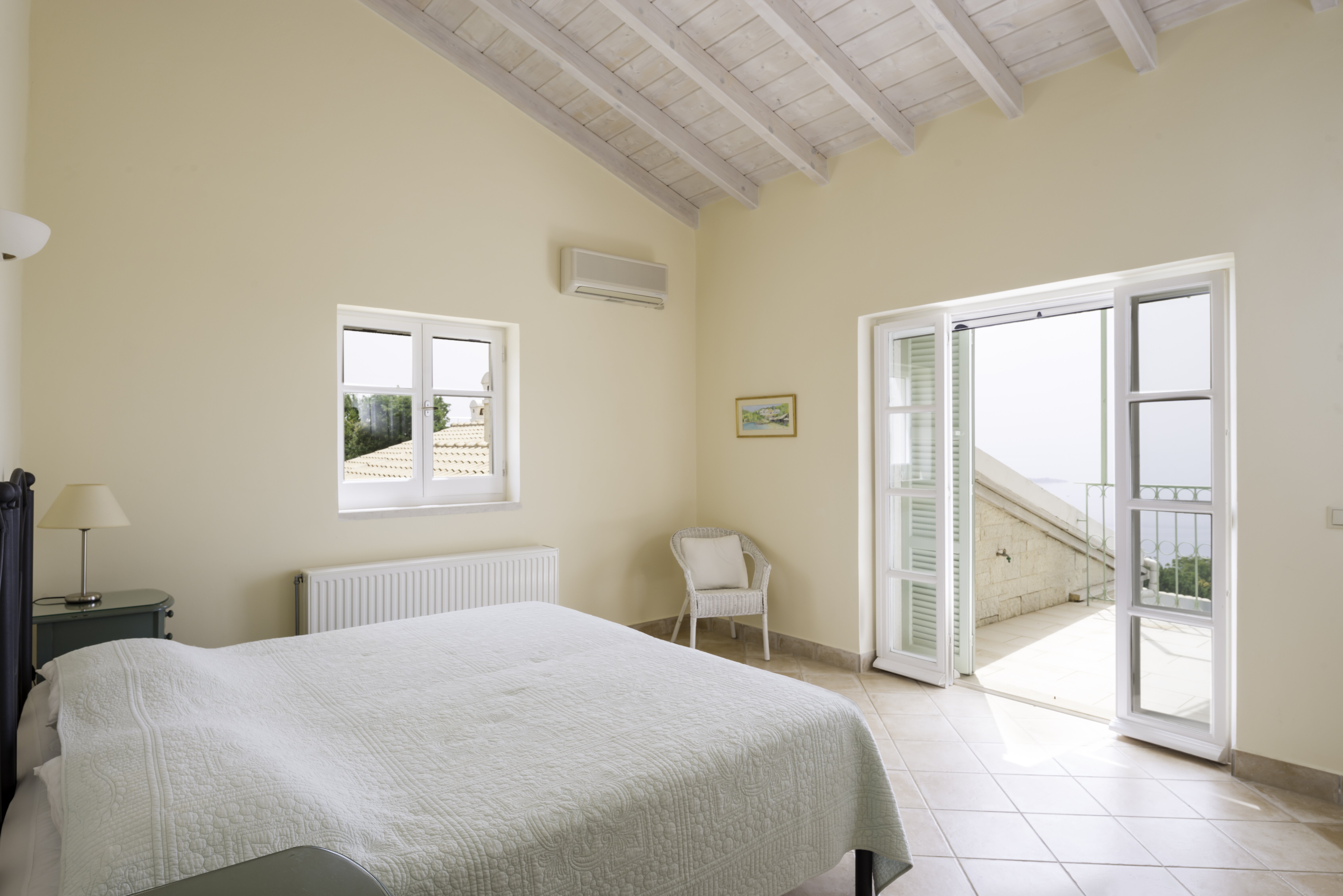 Omorfi Thea - Image 12