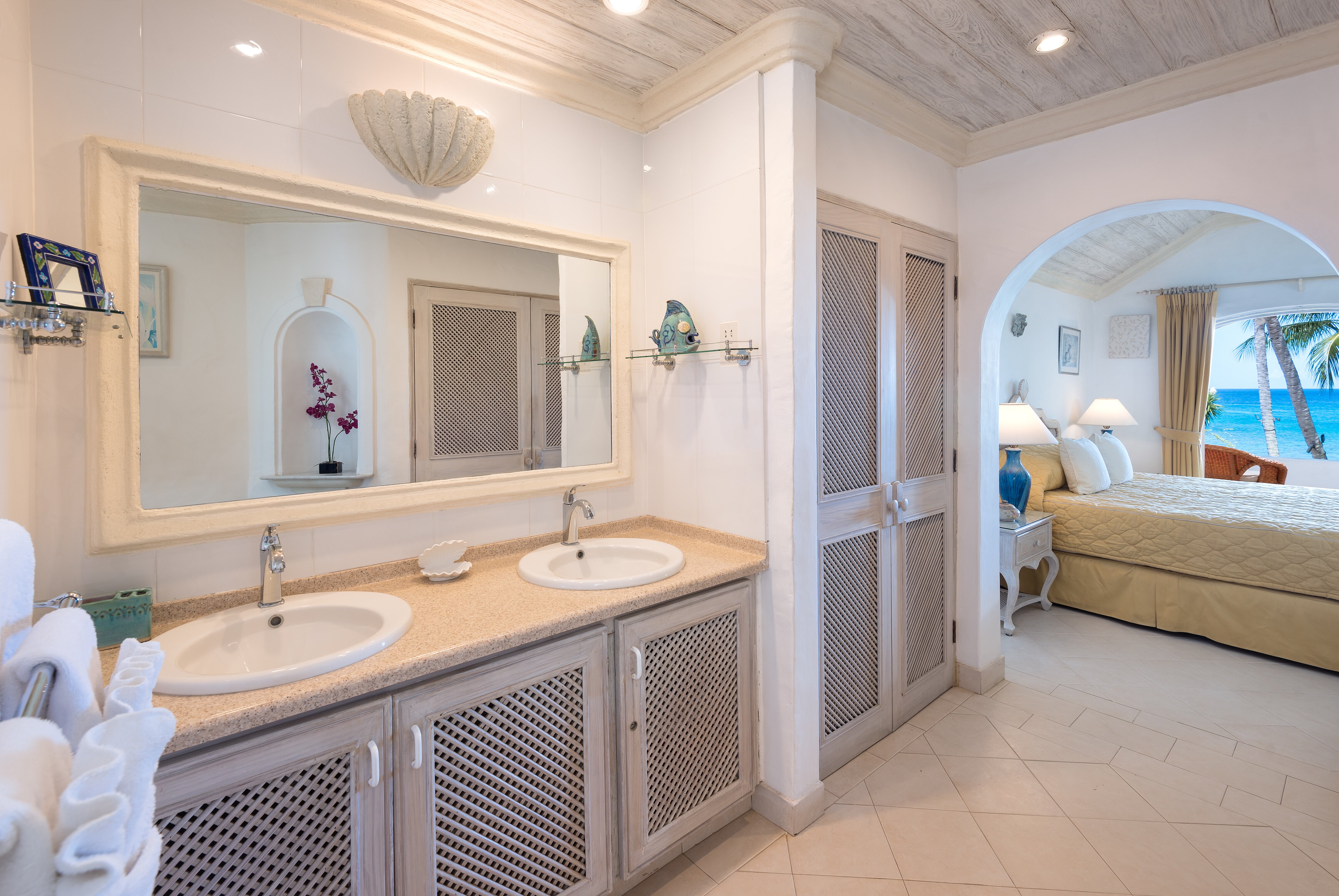 Emerald Beach - Image 5