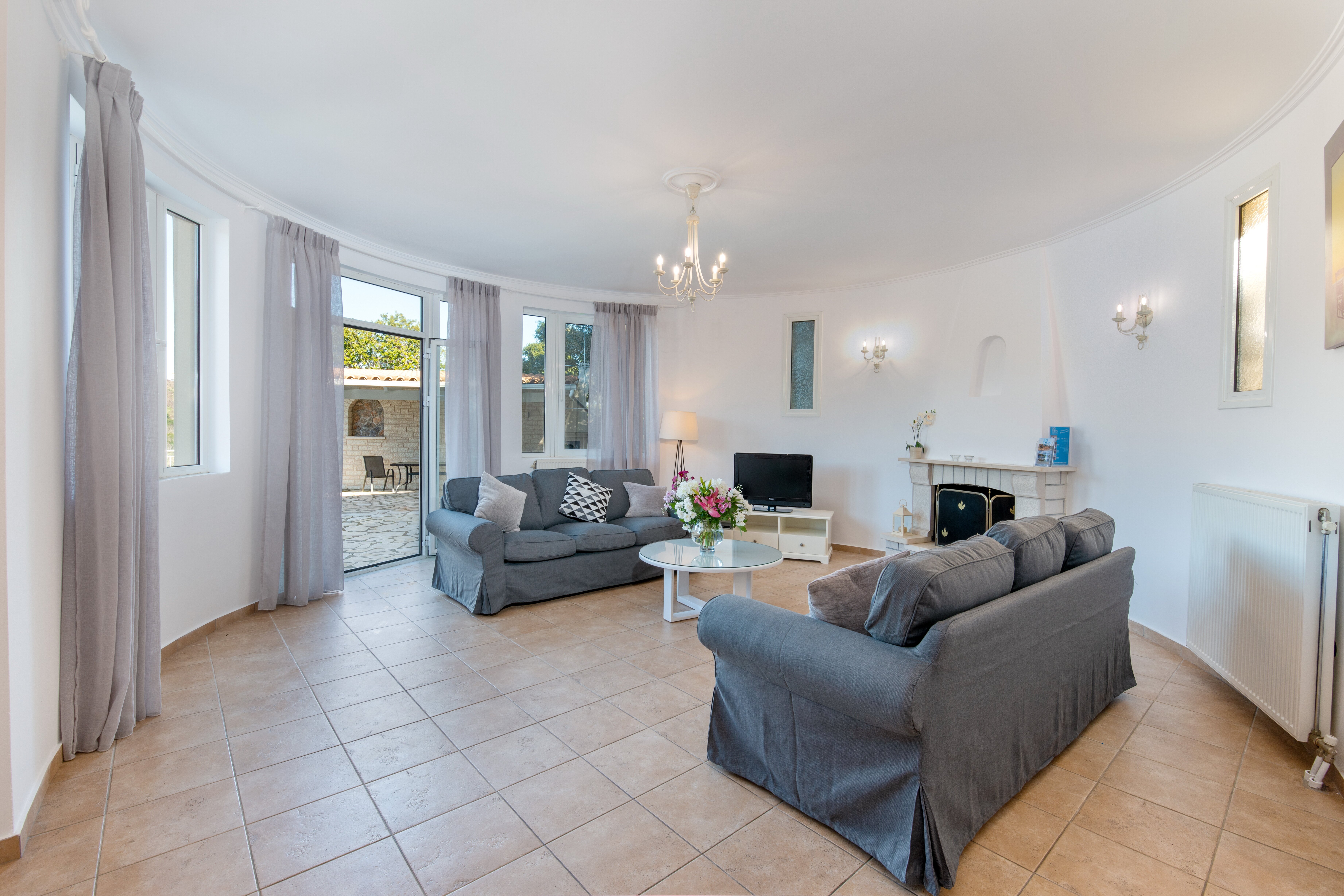 Bolovinos House - Image 3