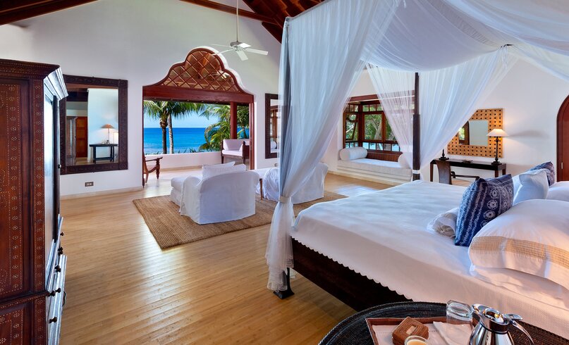 Wake up to wonderful sea views.