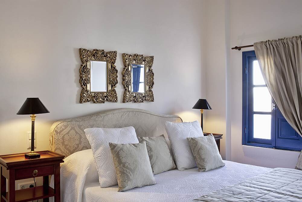 Canaves Oia Hotel & Suites - Image 5