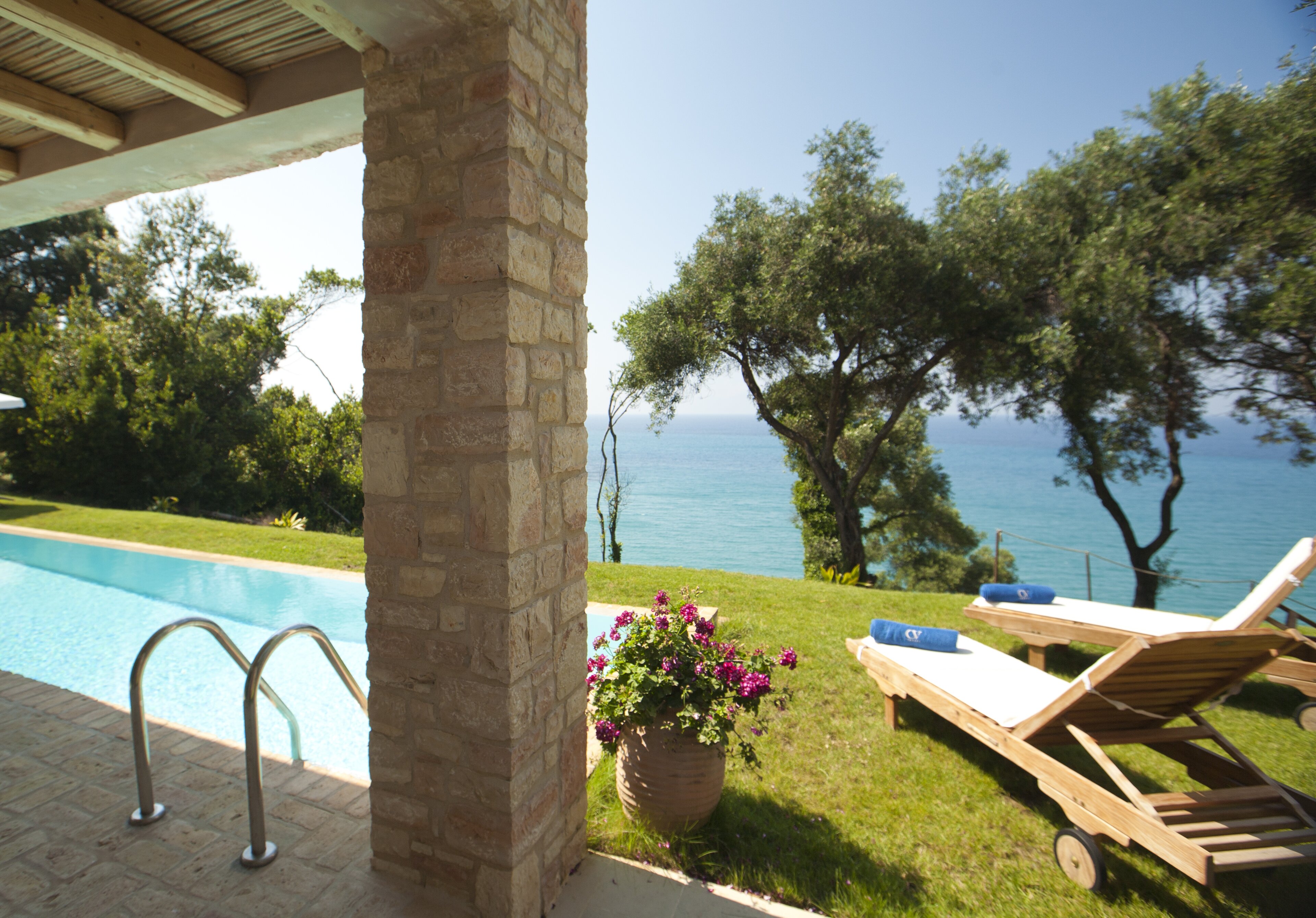 Akrothalassia - Image 15