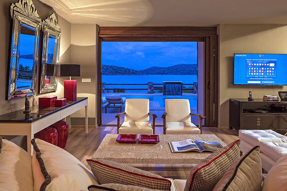 Elounda Gulf - Seafront Villa - Image 4