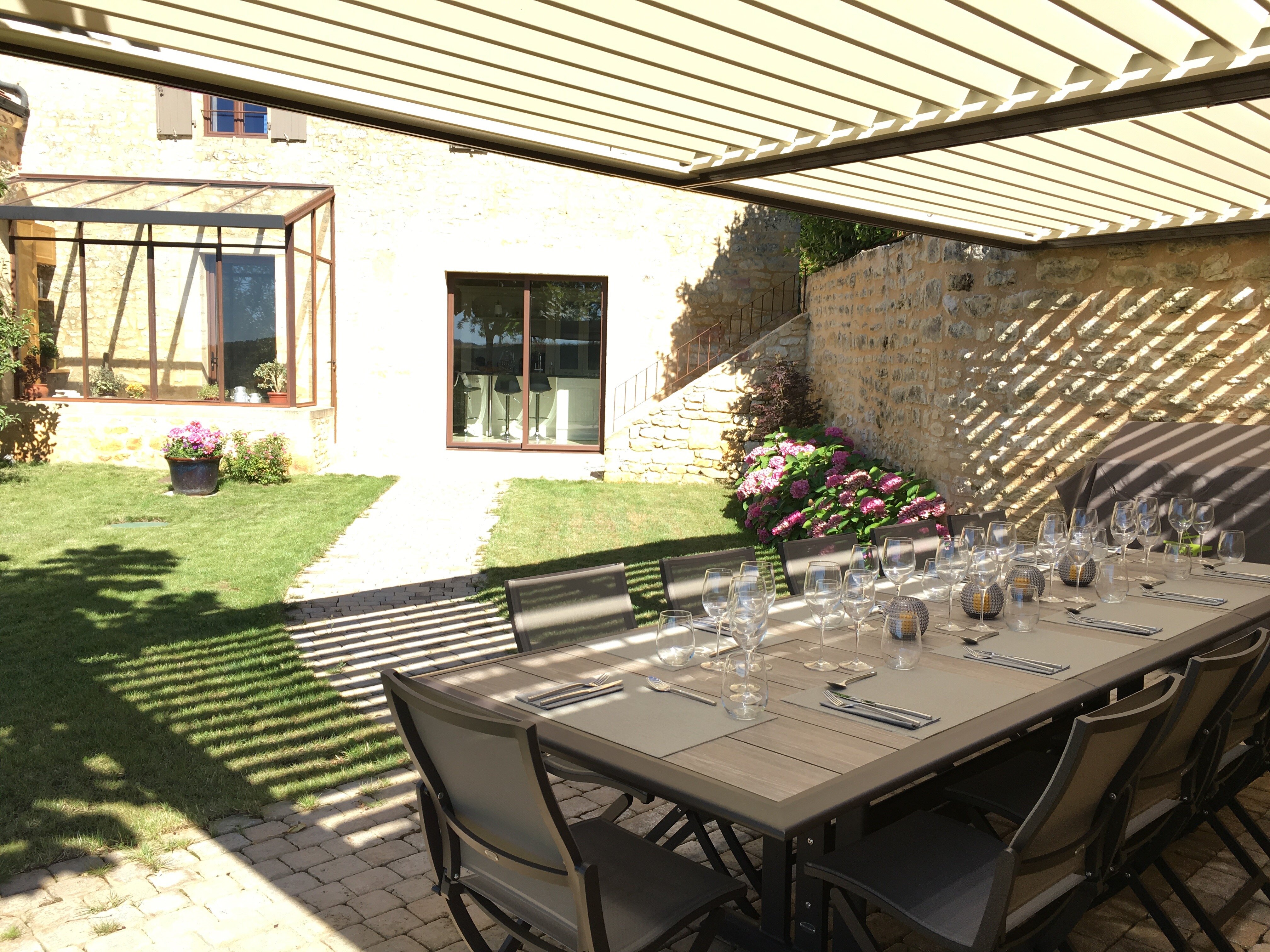 Le Village - Image 3