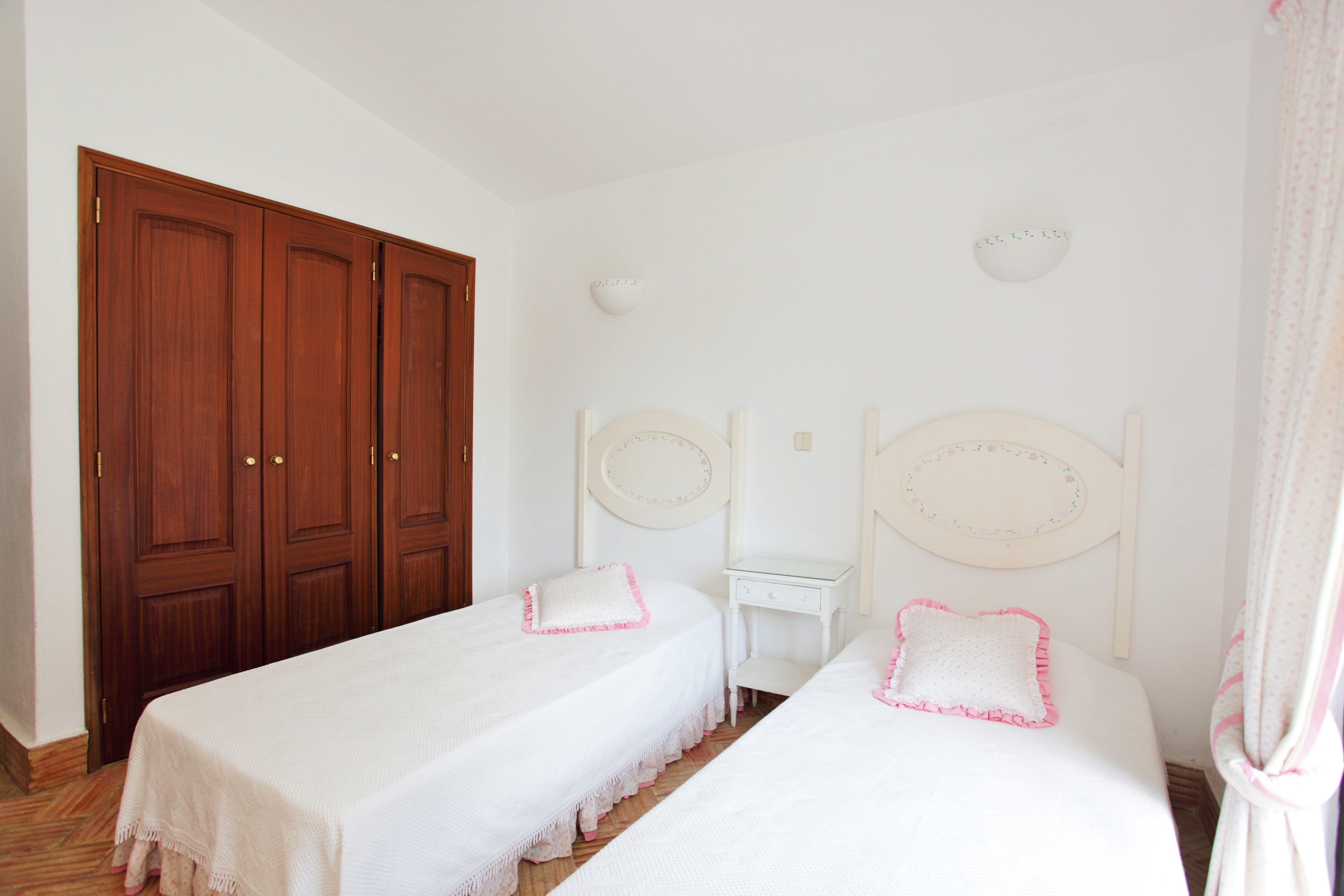 Casa dos Gemeos - Image 9