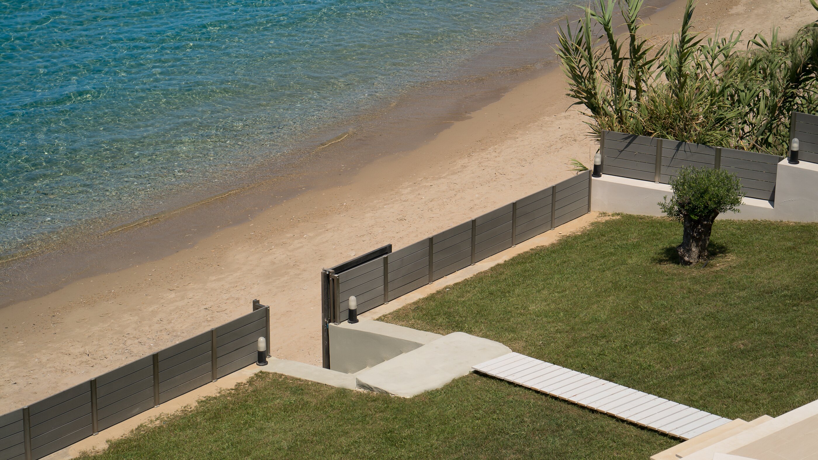 Peri Beach Villa - Image 8