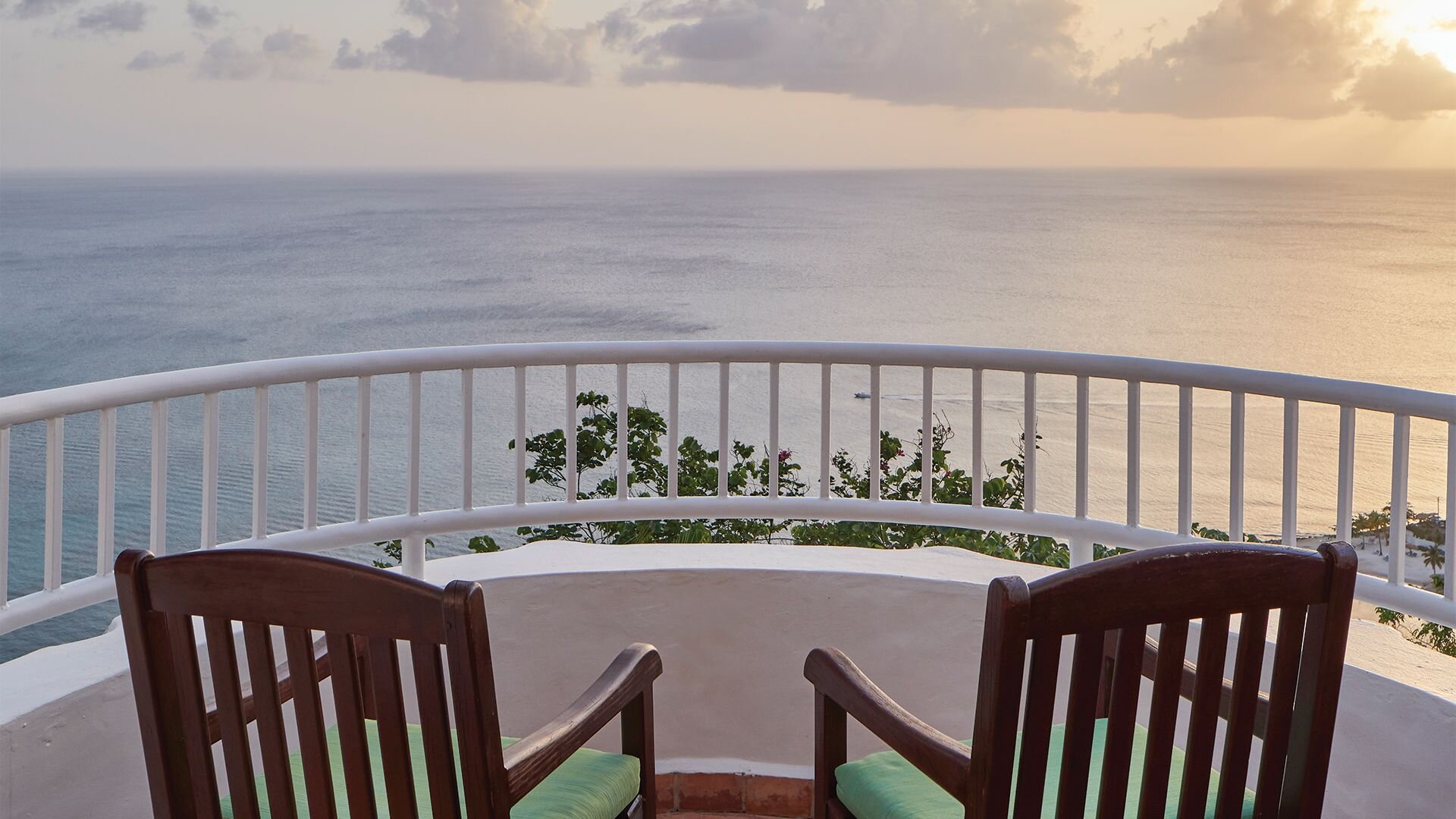 Estate Villa with Pool–3BD - Image 7