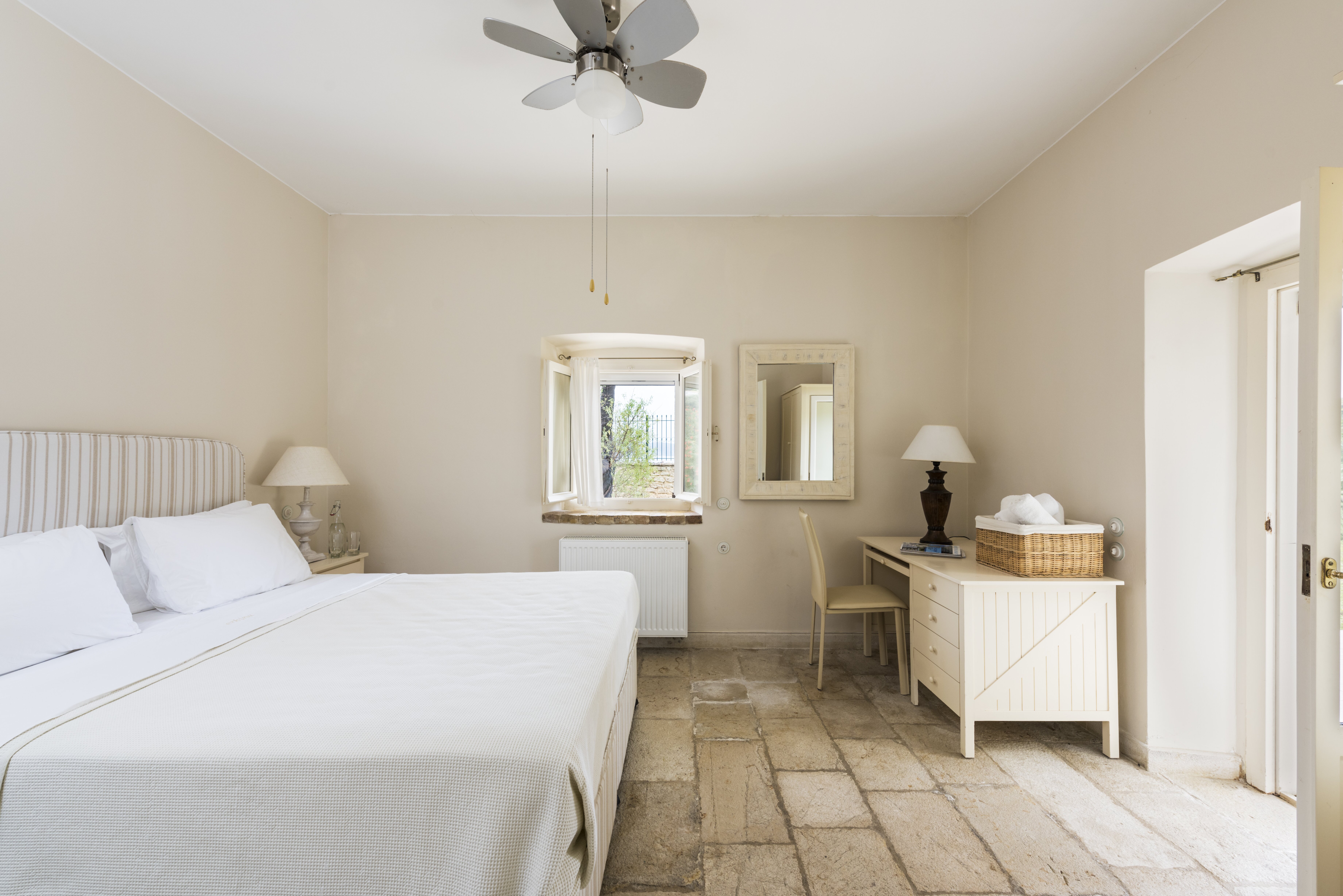 Archontiko - Image 12