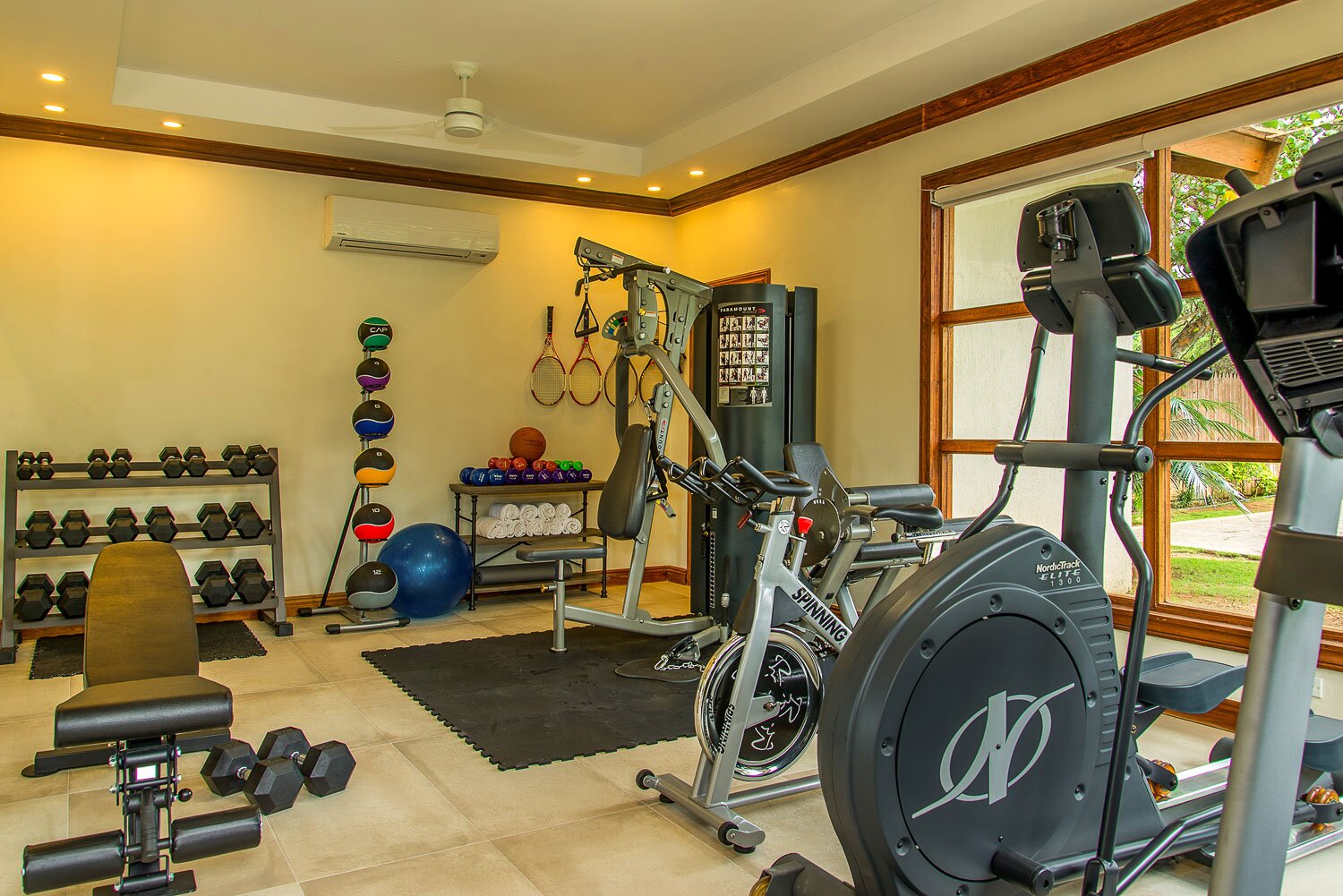 Makana on the Beach - Image 7