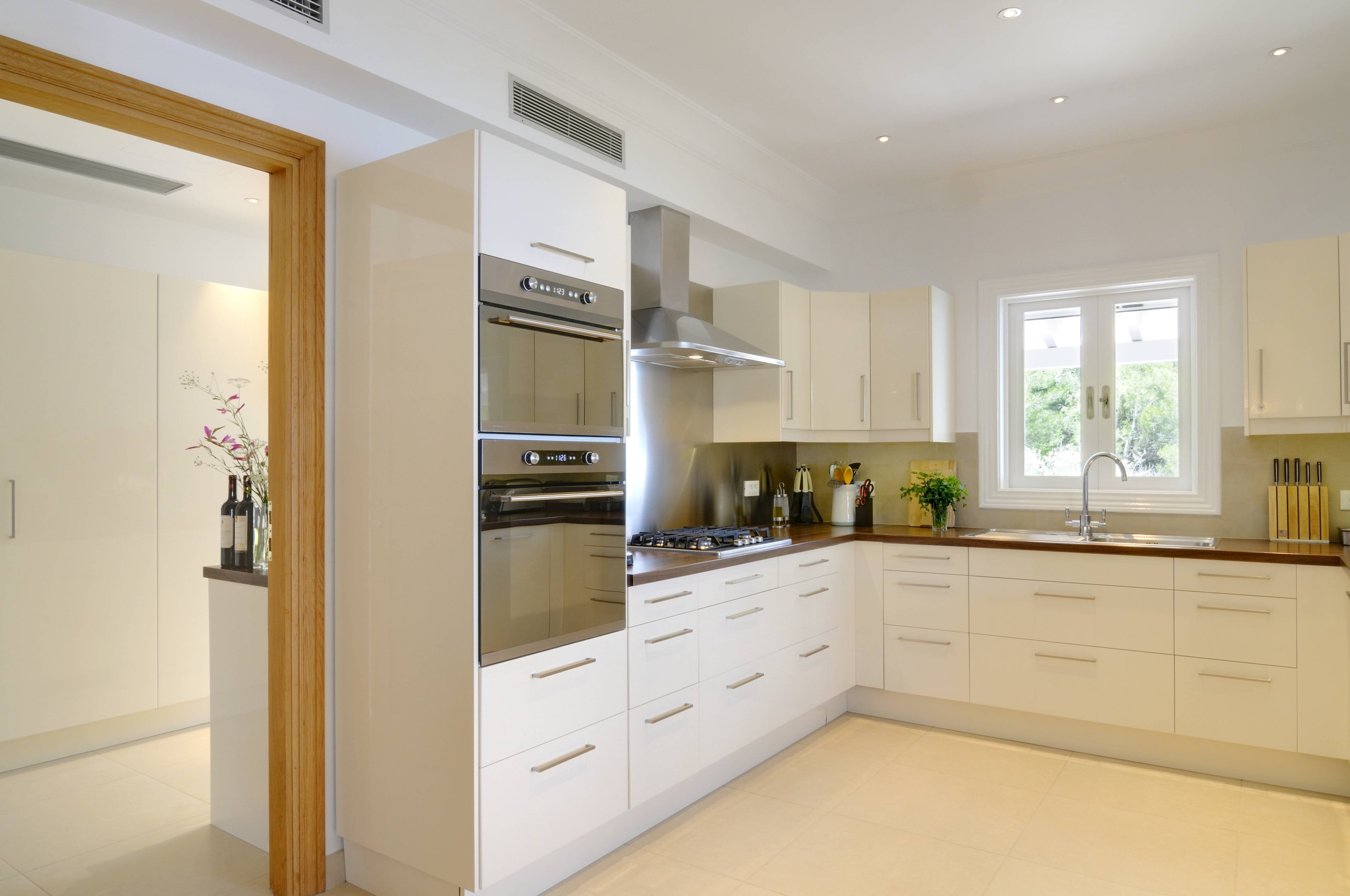 The Beach House - Image 9