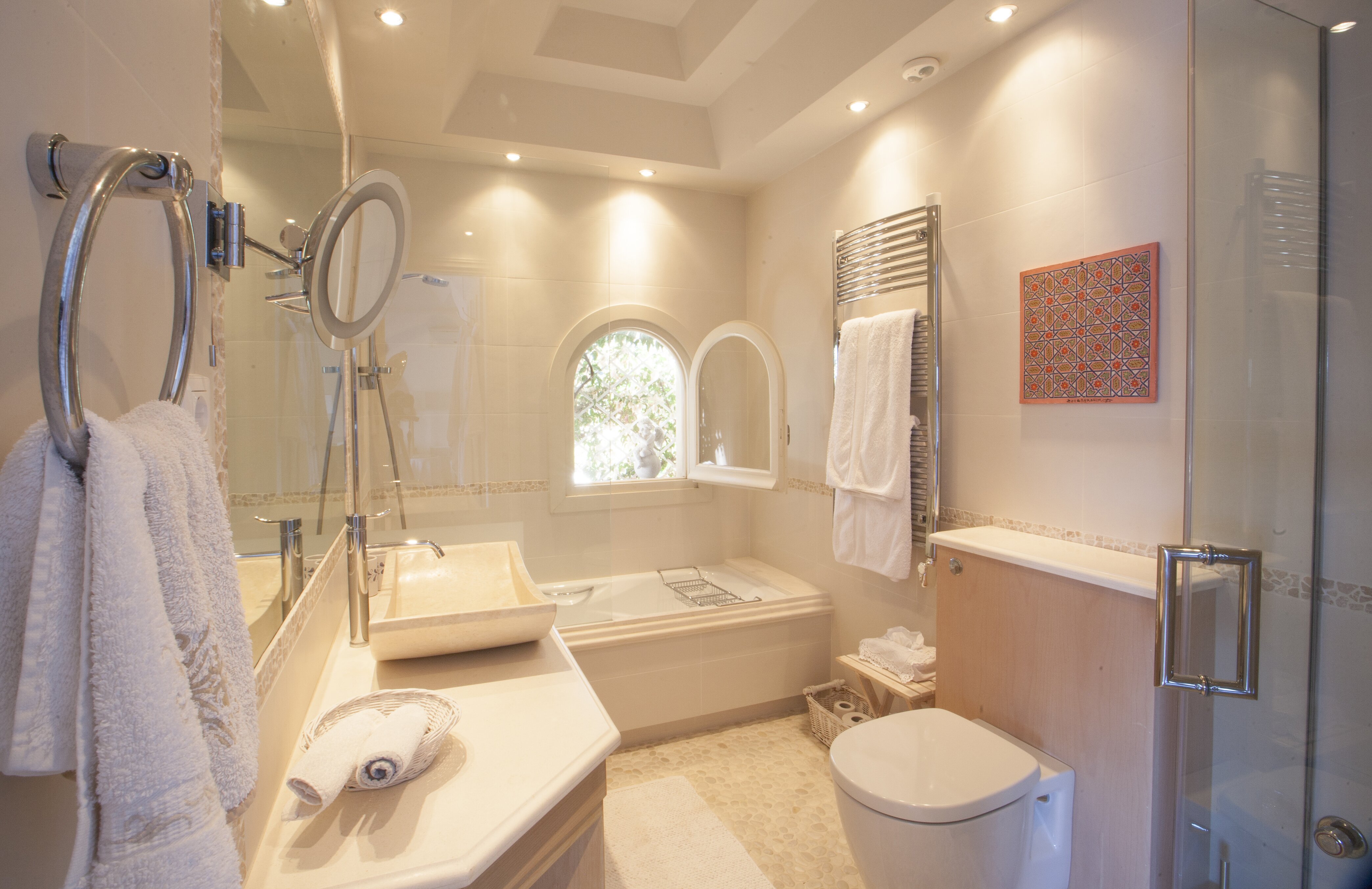 The Boat House - Image 11