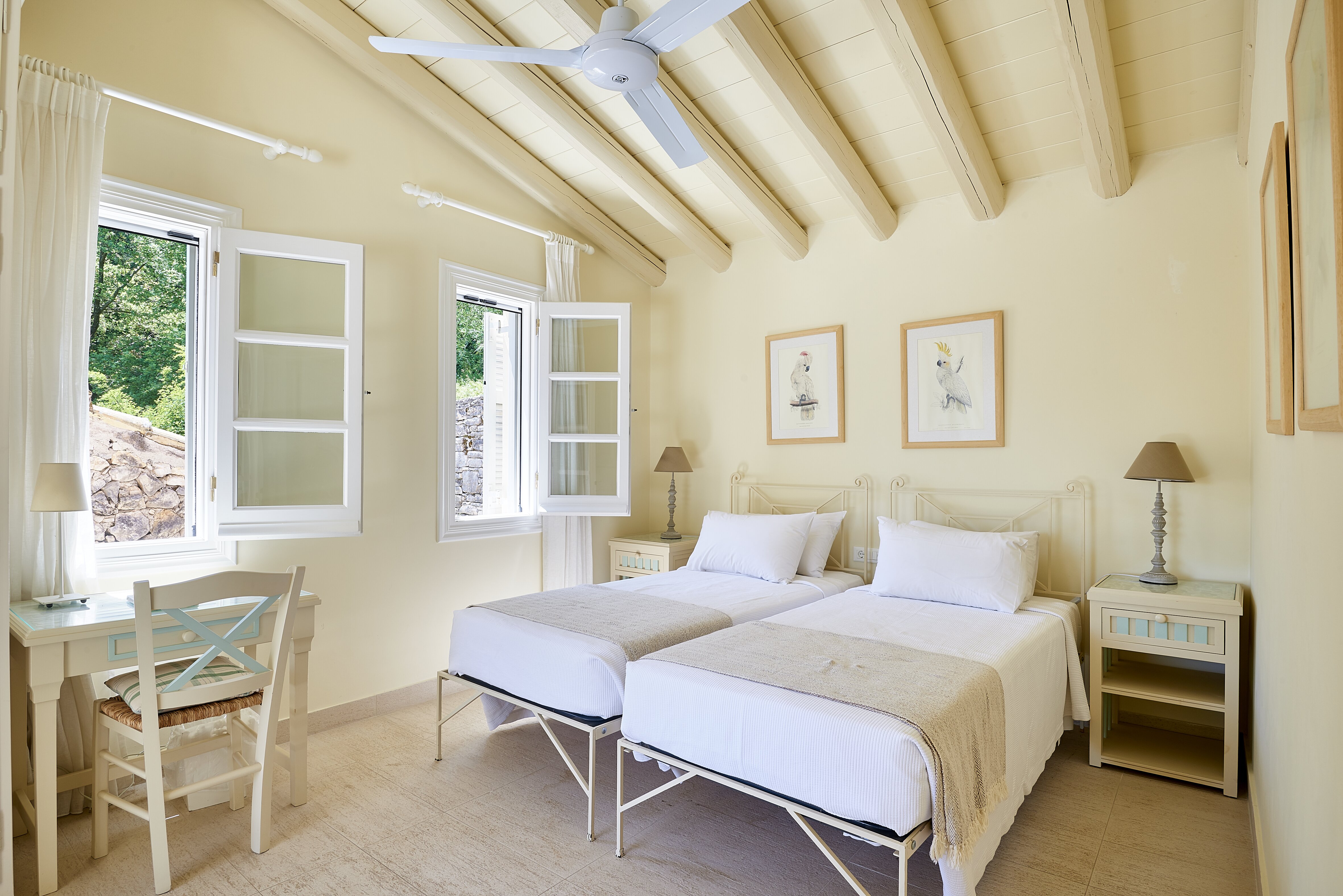 To Perivoli House - Image 17