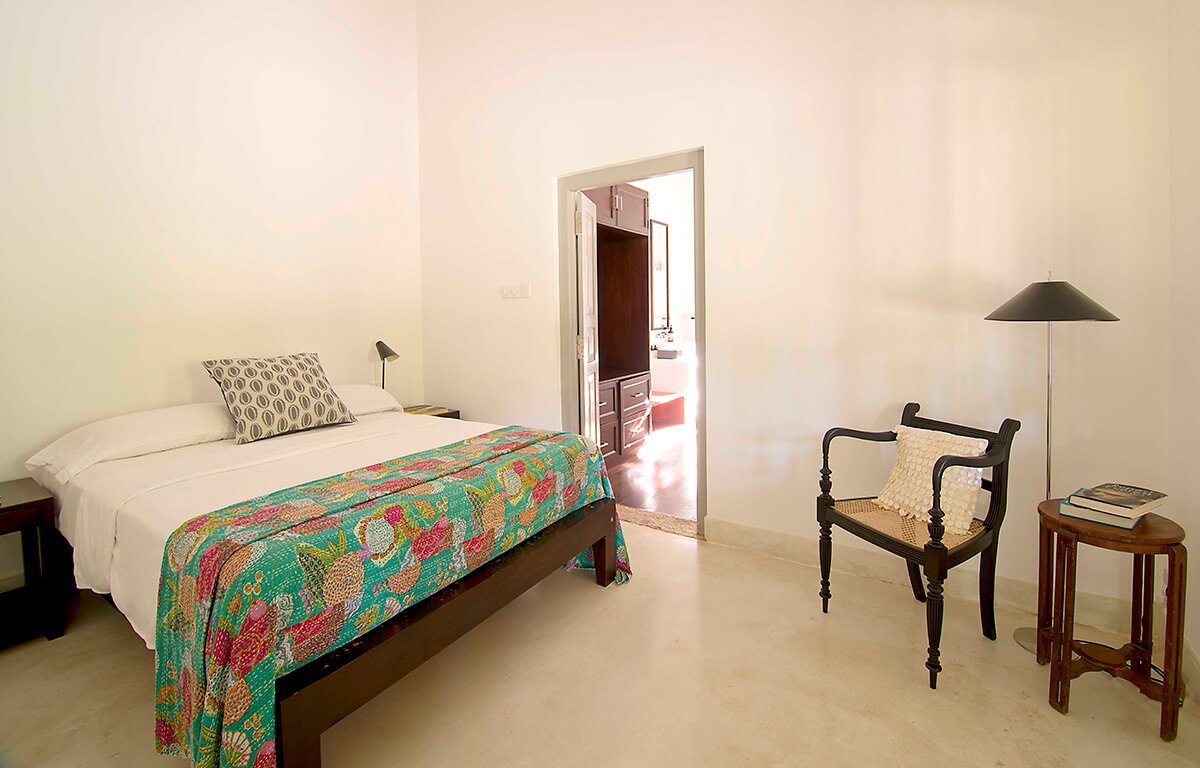 Elephant House - Image 7