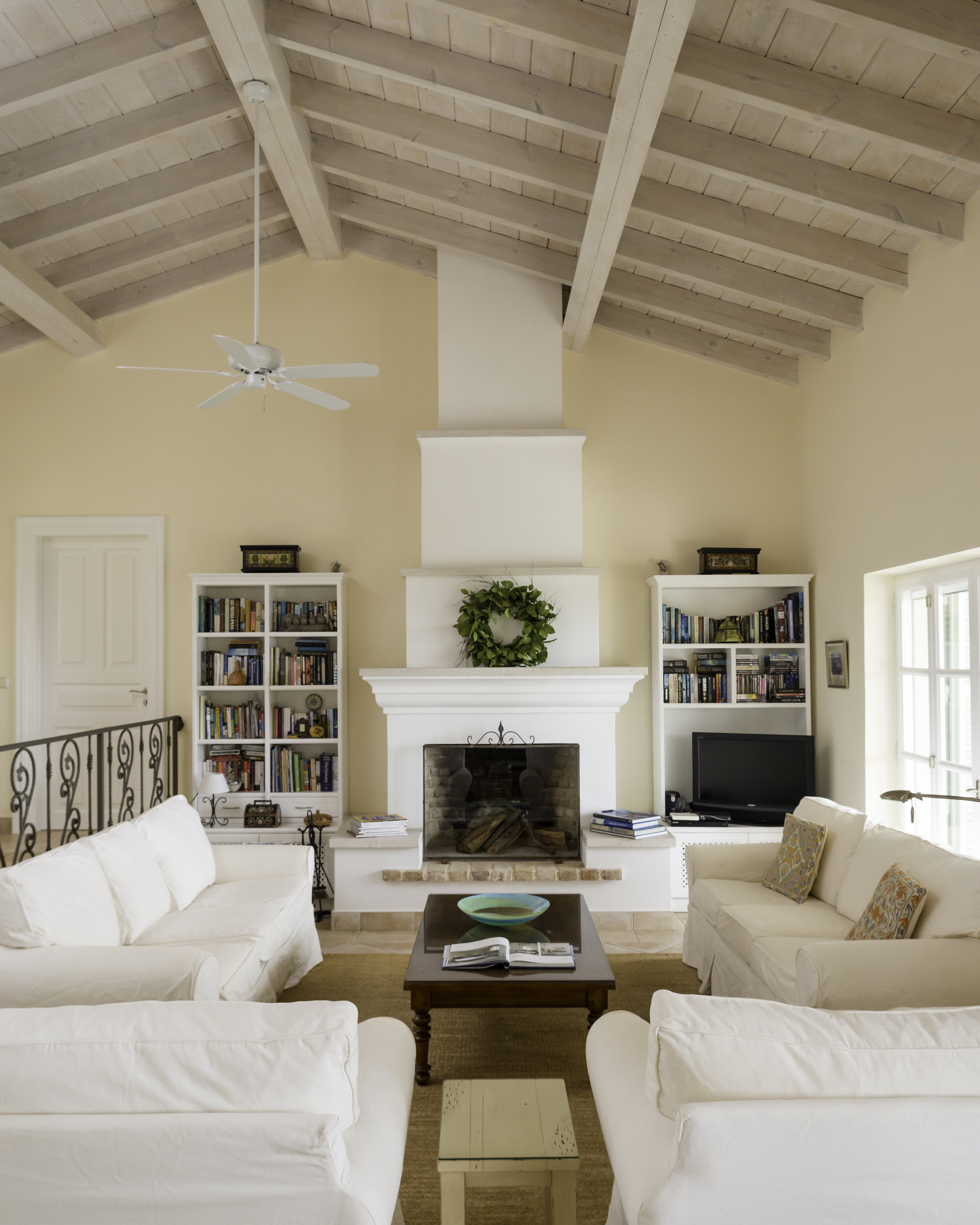 Omorfi Thea - Image 5