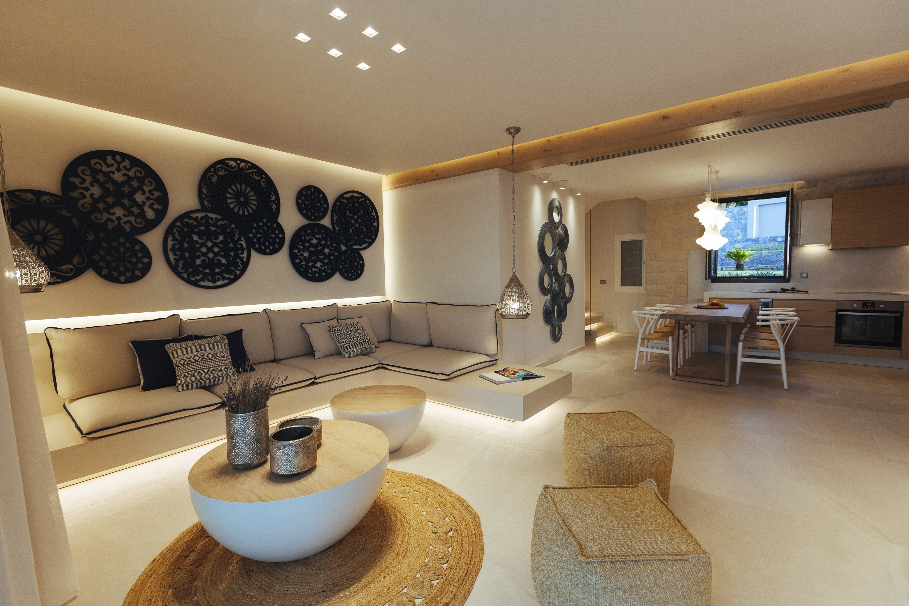 Luna House - Image 6