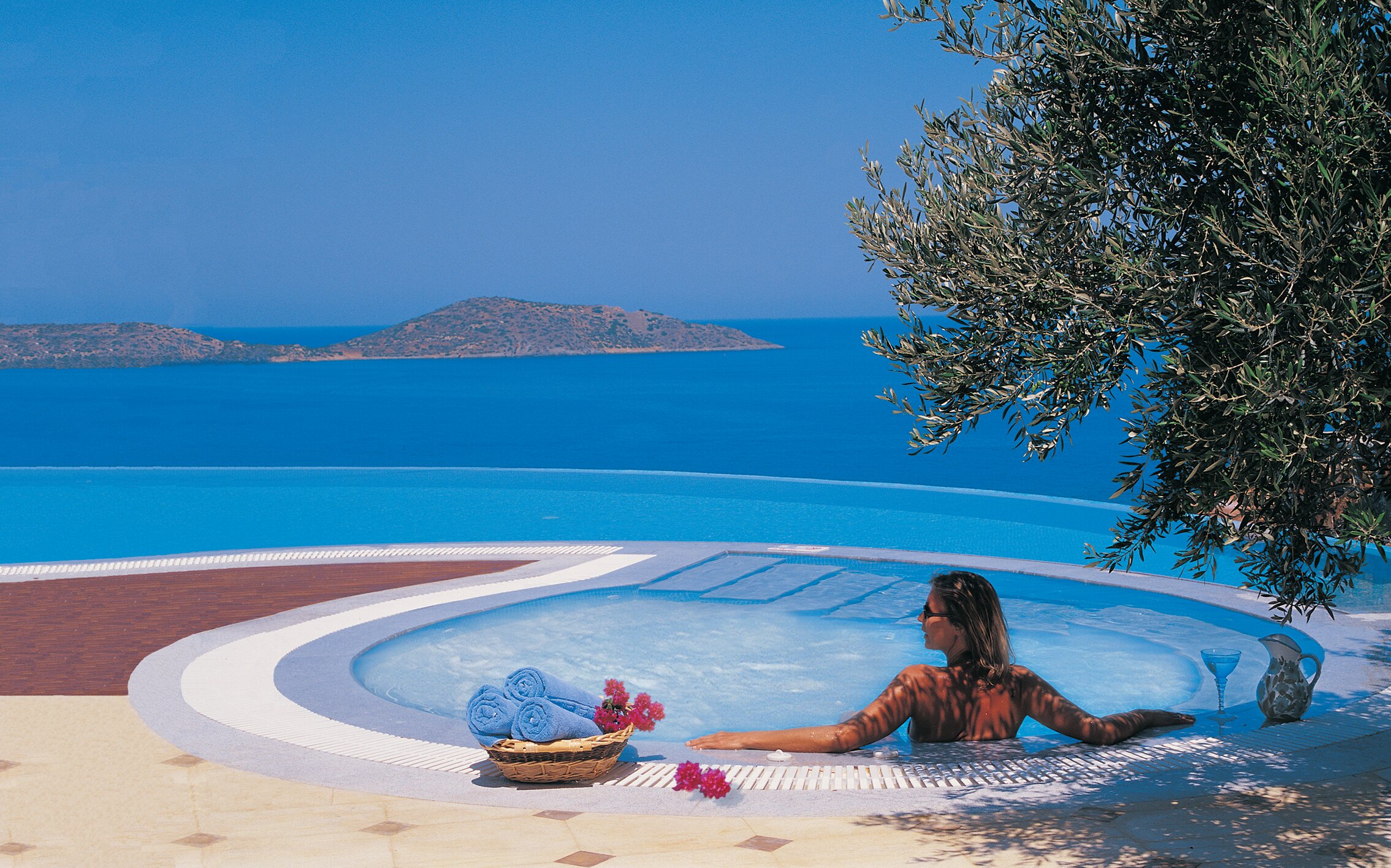 Elounda Gulf - Presidential Spa Pool Villa - Image 3
