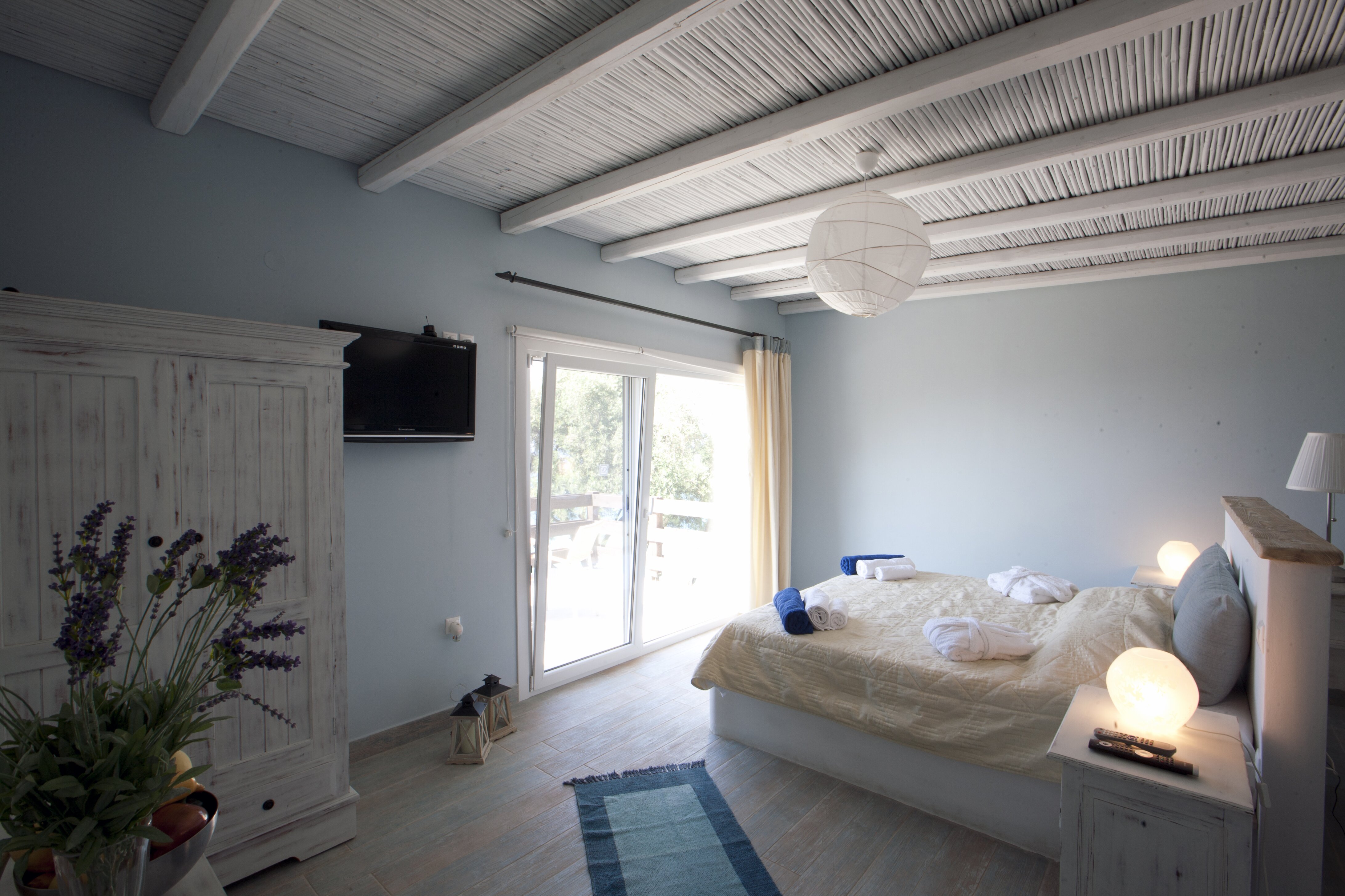 Akrothalassia - Image 5