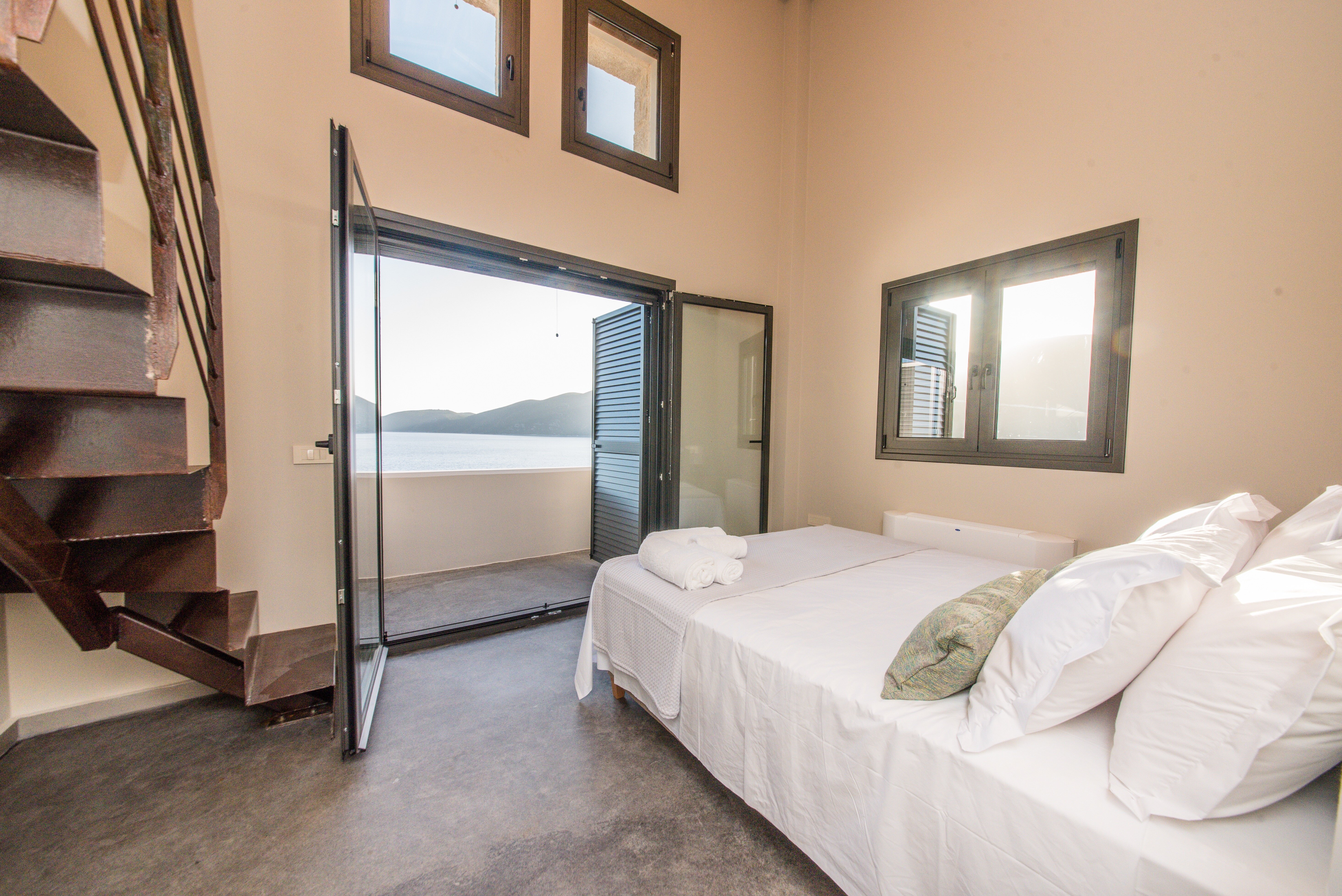 Azure Point - Image 13