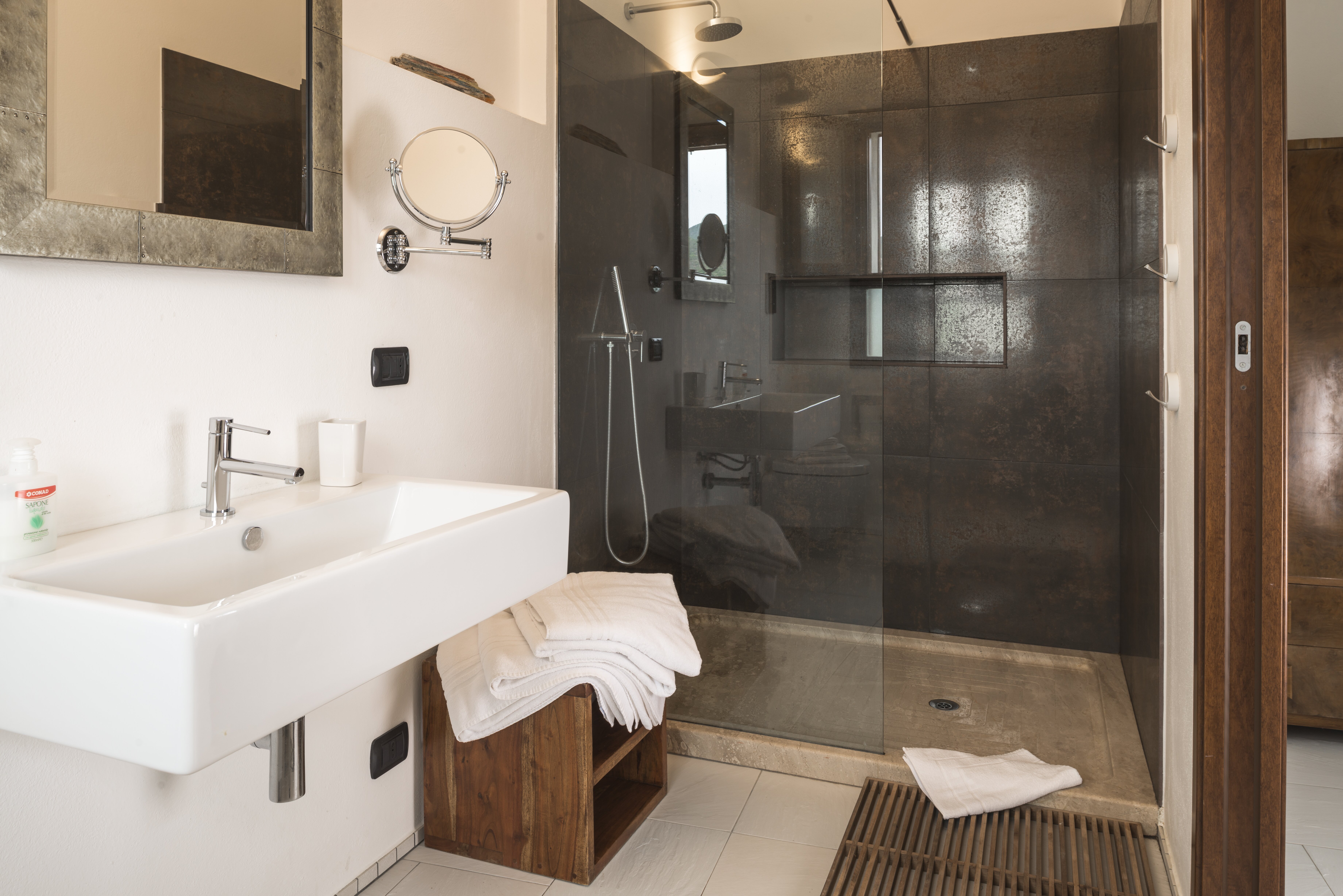 Beach Retreat - Image 13