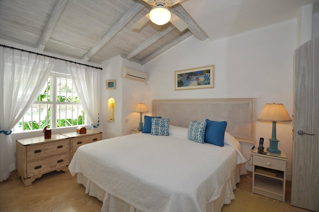 Ocean's Edge - Image 9