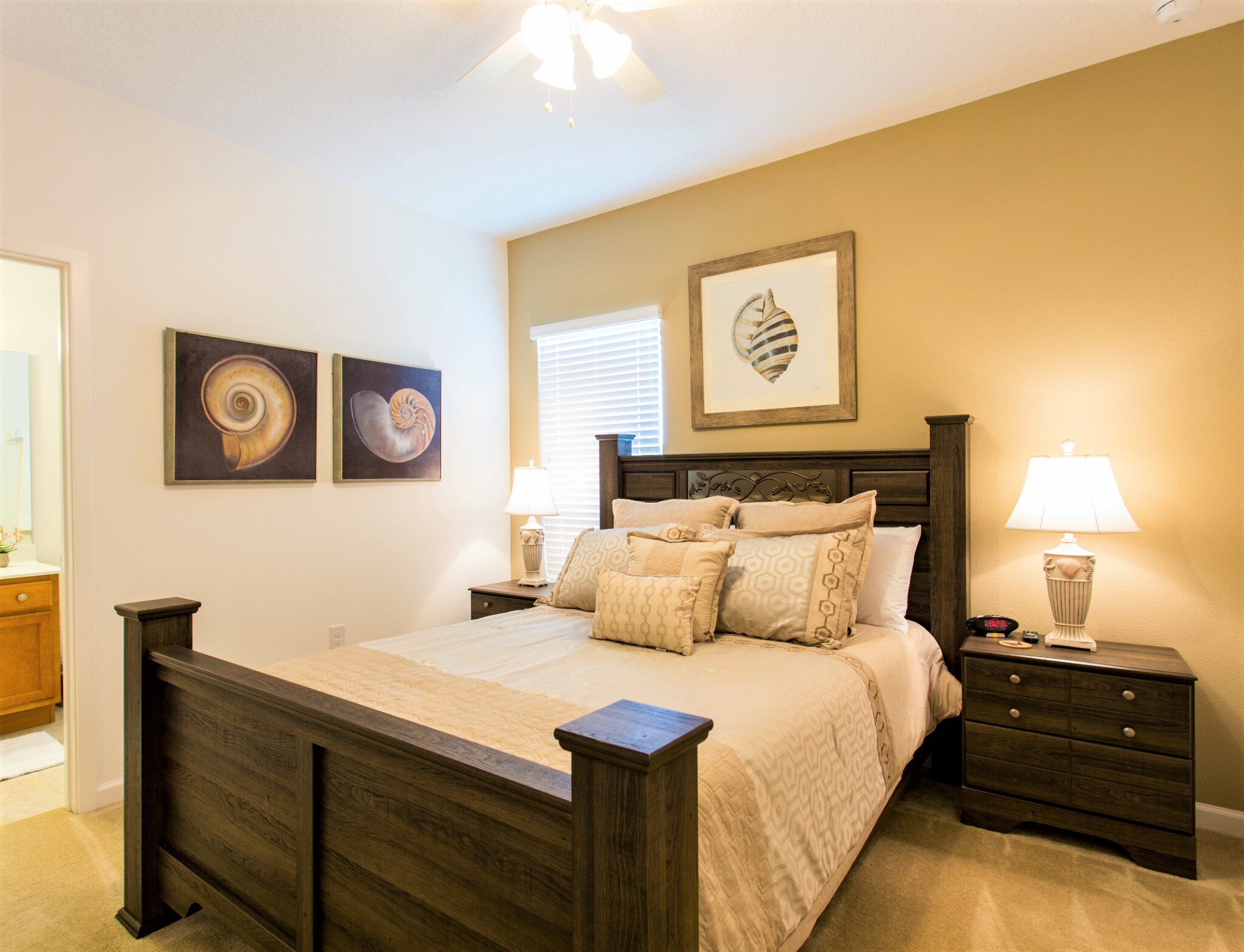 Lakeside house - Image 7