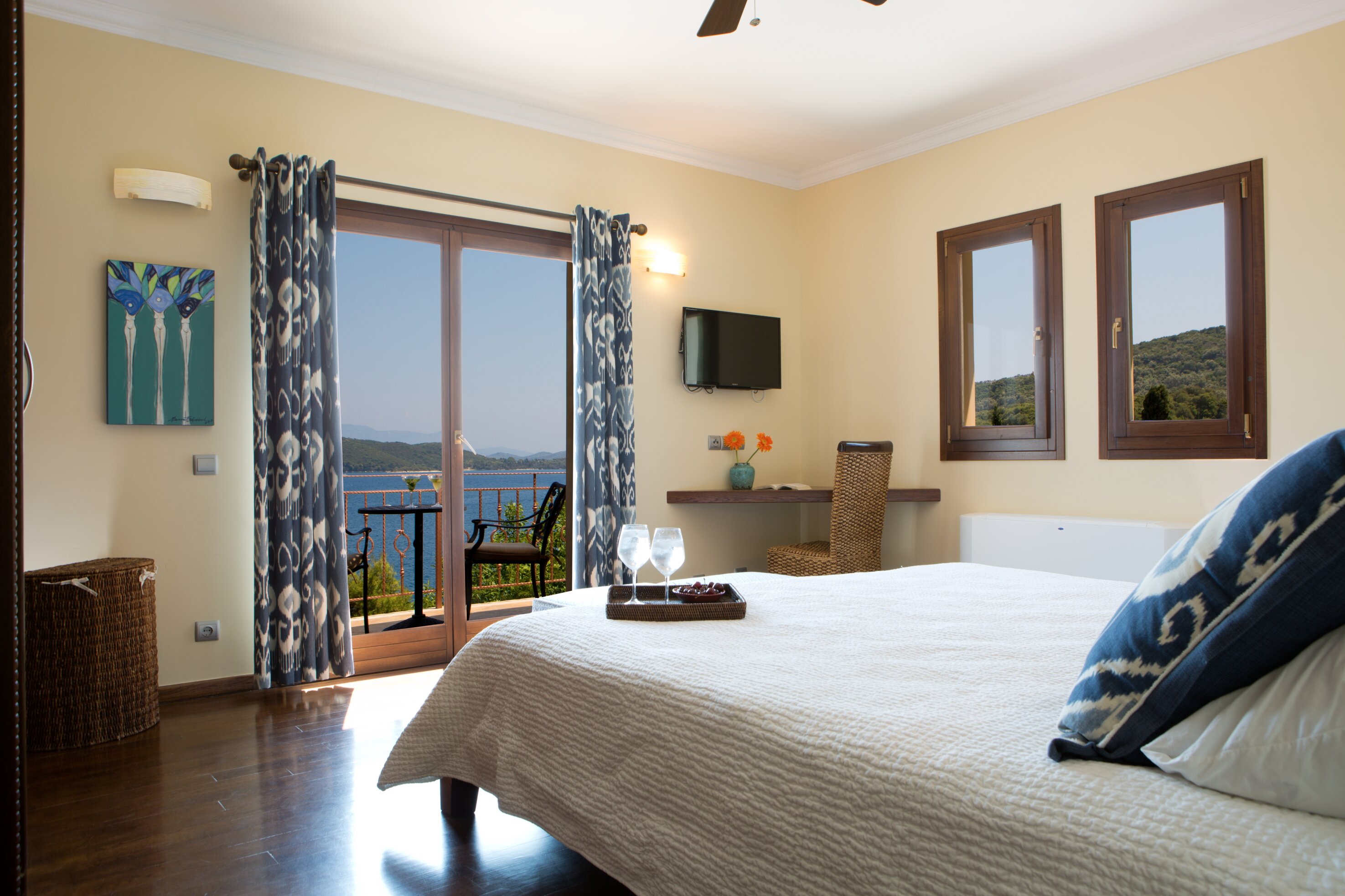 Water's Edge - Image 18