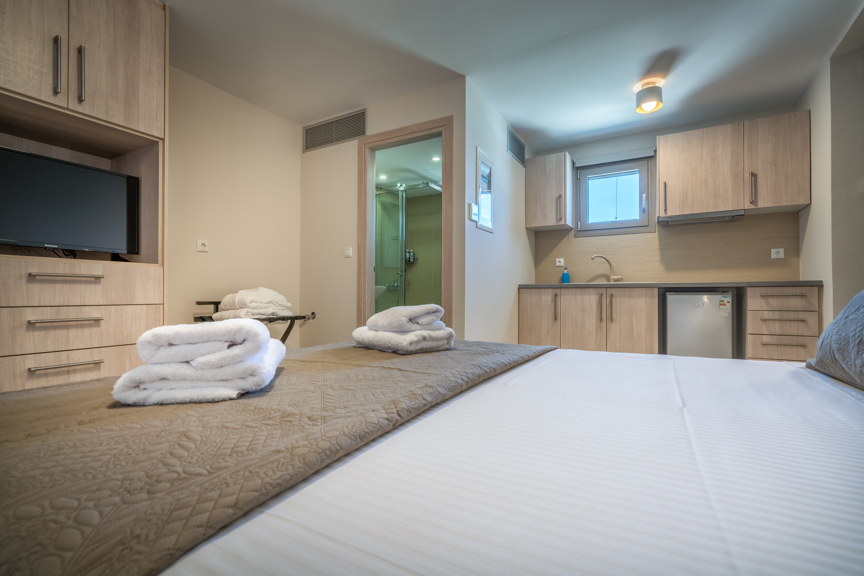 Peri Beach Villa - Image 14