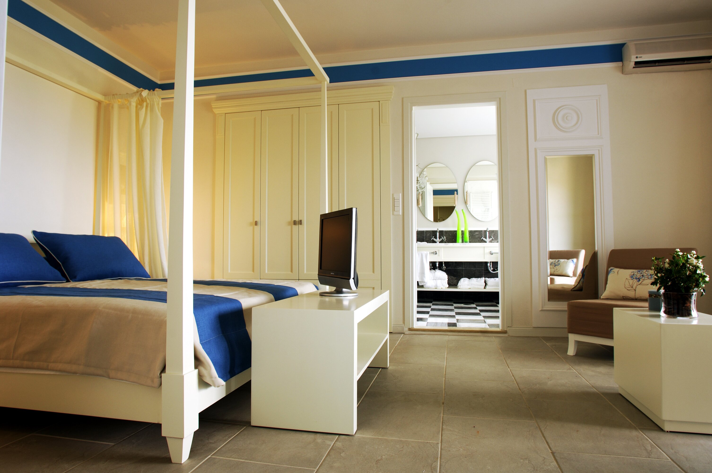 Pleiades Villas - 2 bedroom Superior - Image 5