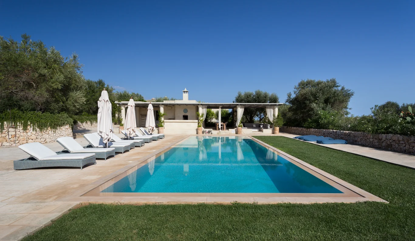 Villas With Pools In Italy | Luxury Italy Private Pool Villas