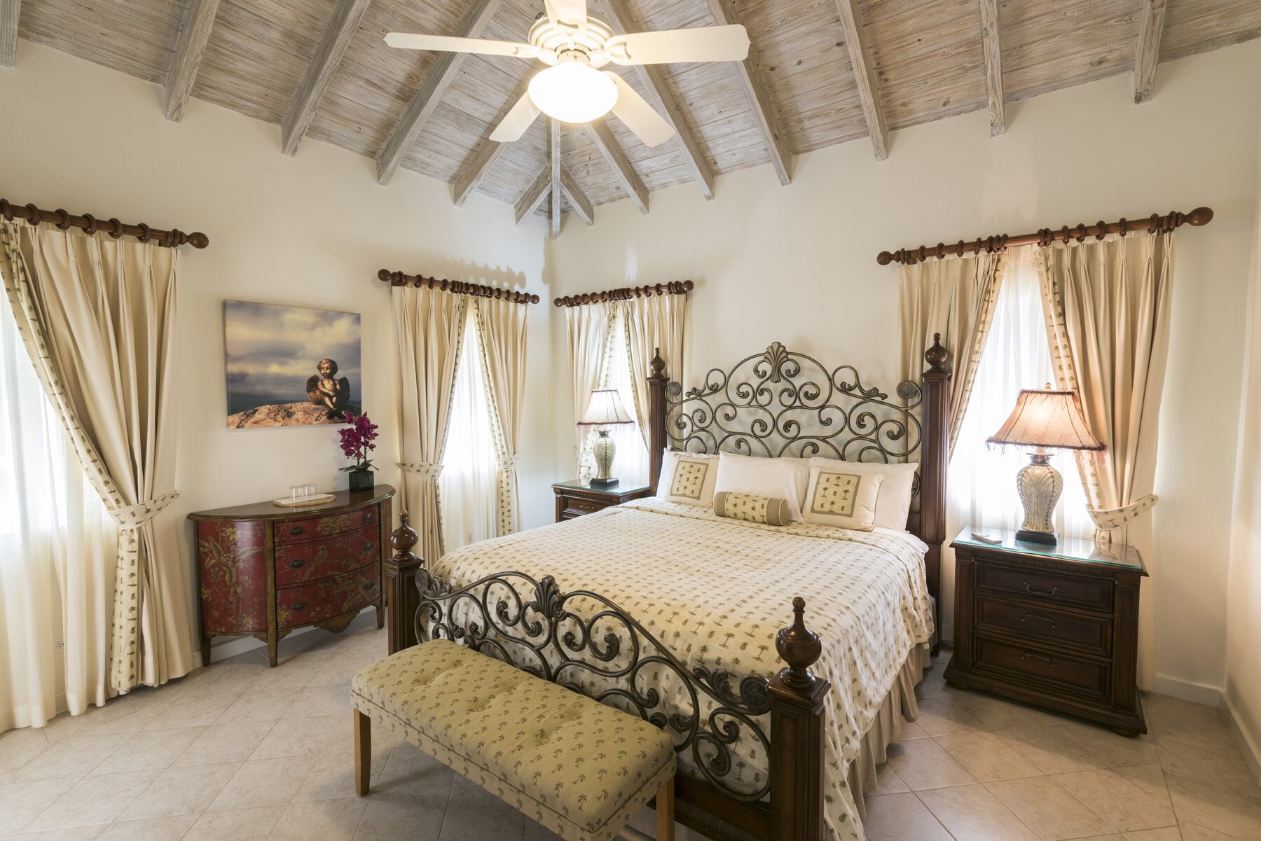 Sandalwood House - Image 8