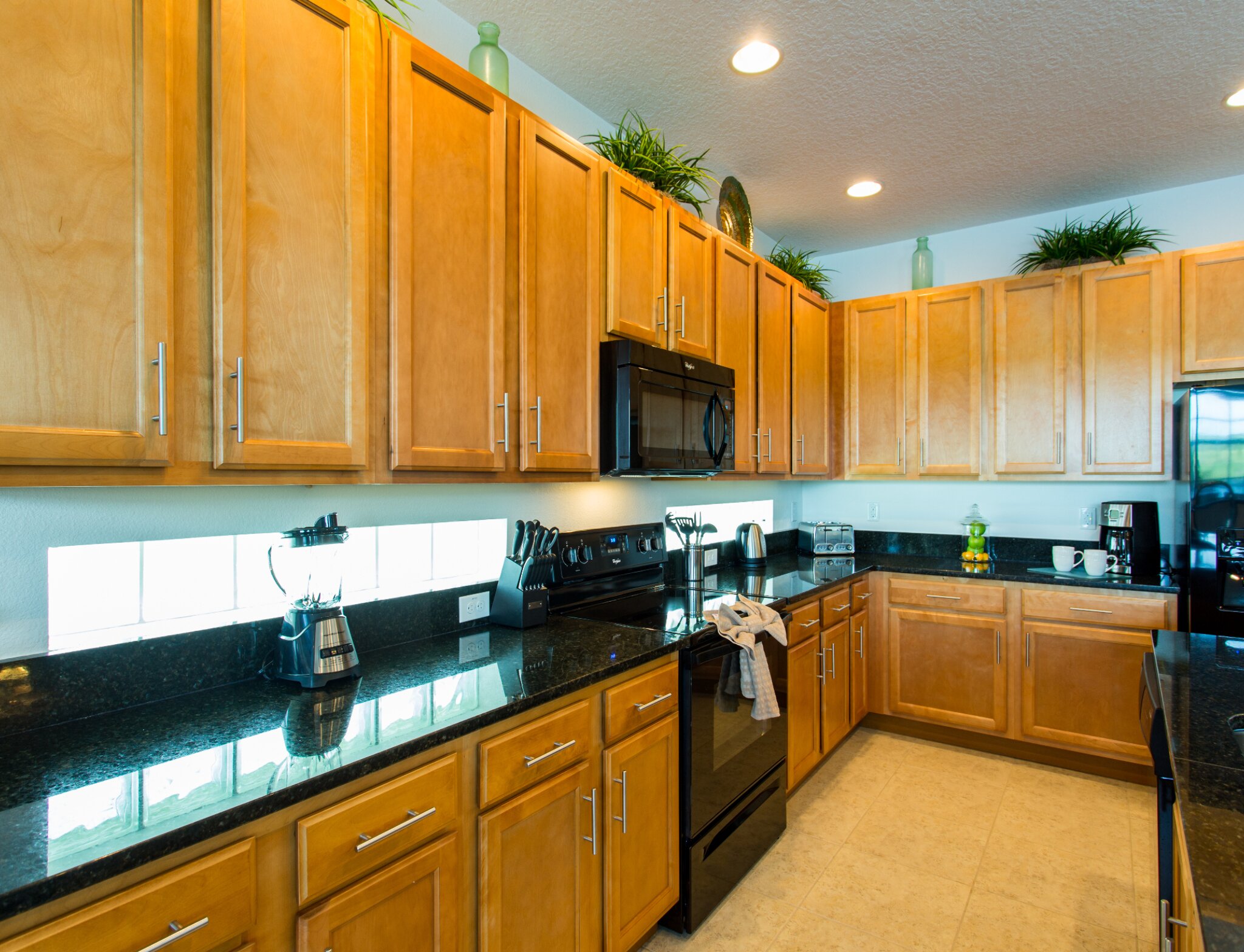 Lakeside house - Image 10