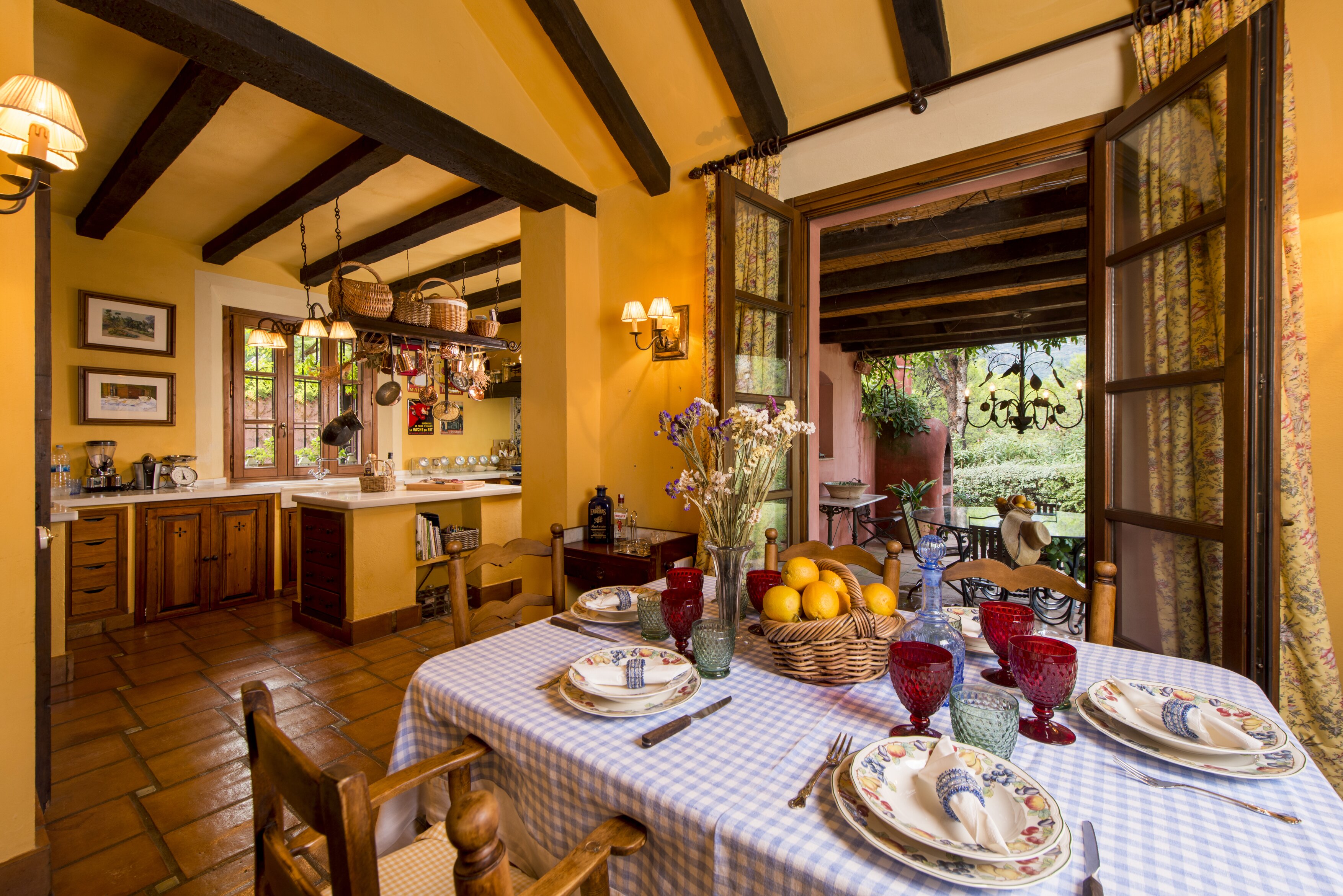 La Casa Roja - Image 7