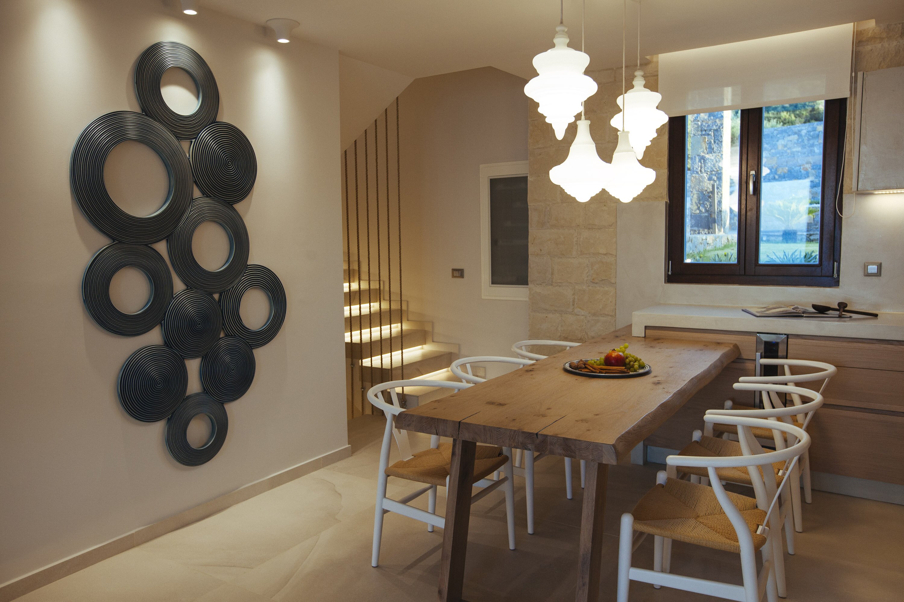 Luna House - Image 4