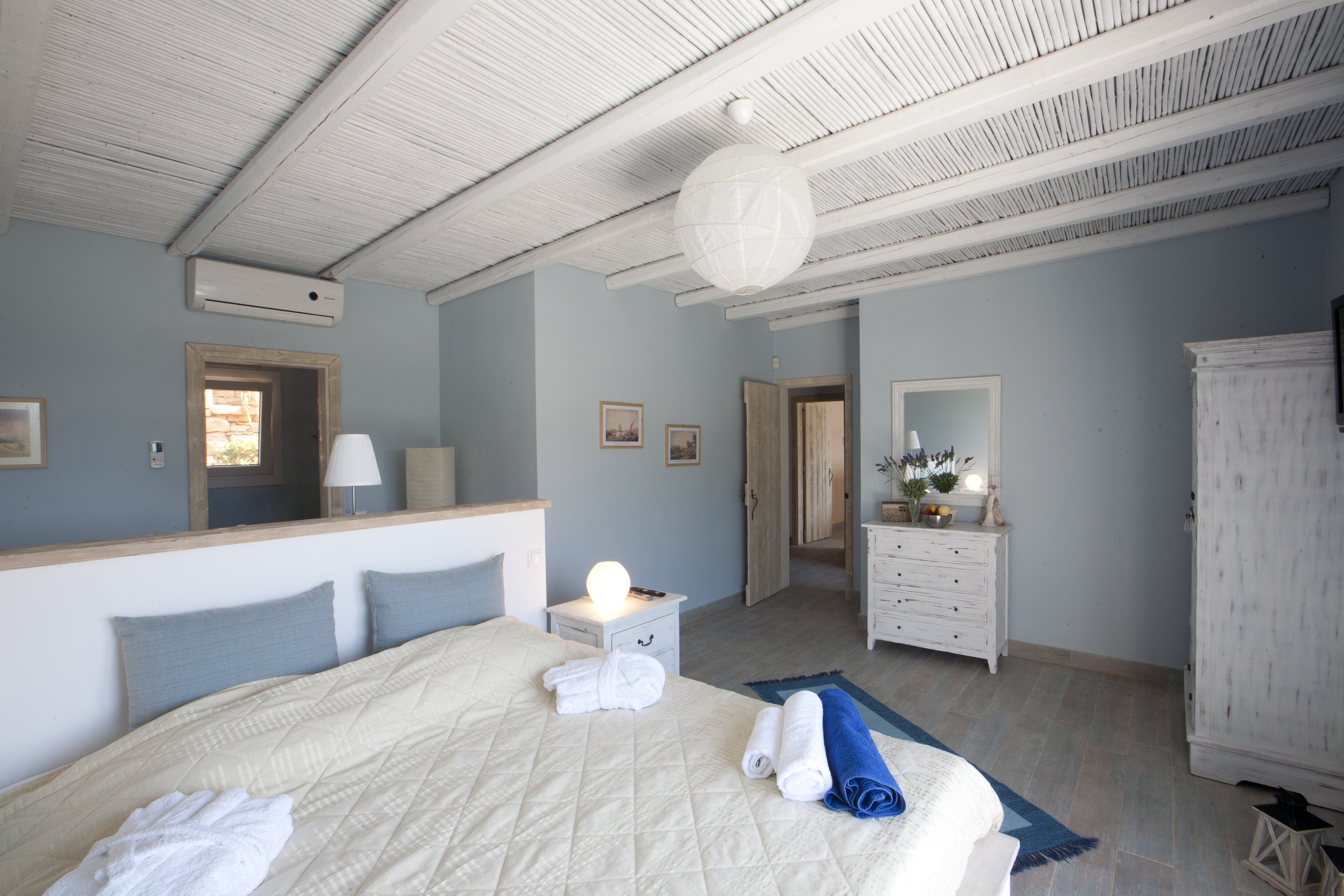 Akrothalassia - Image 4